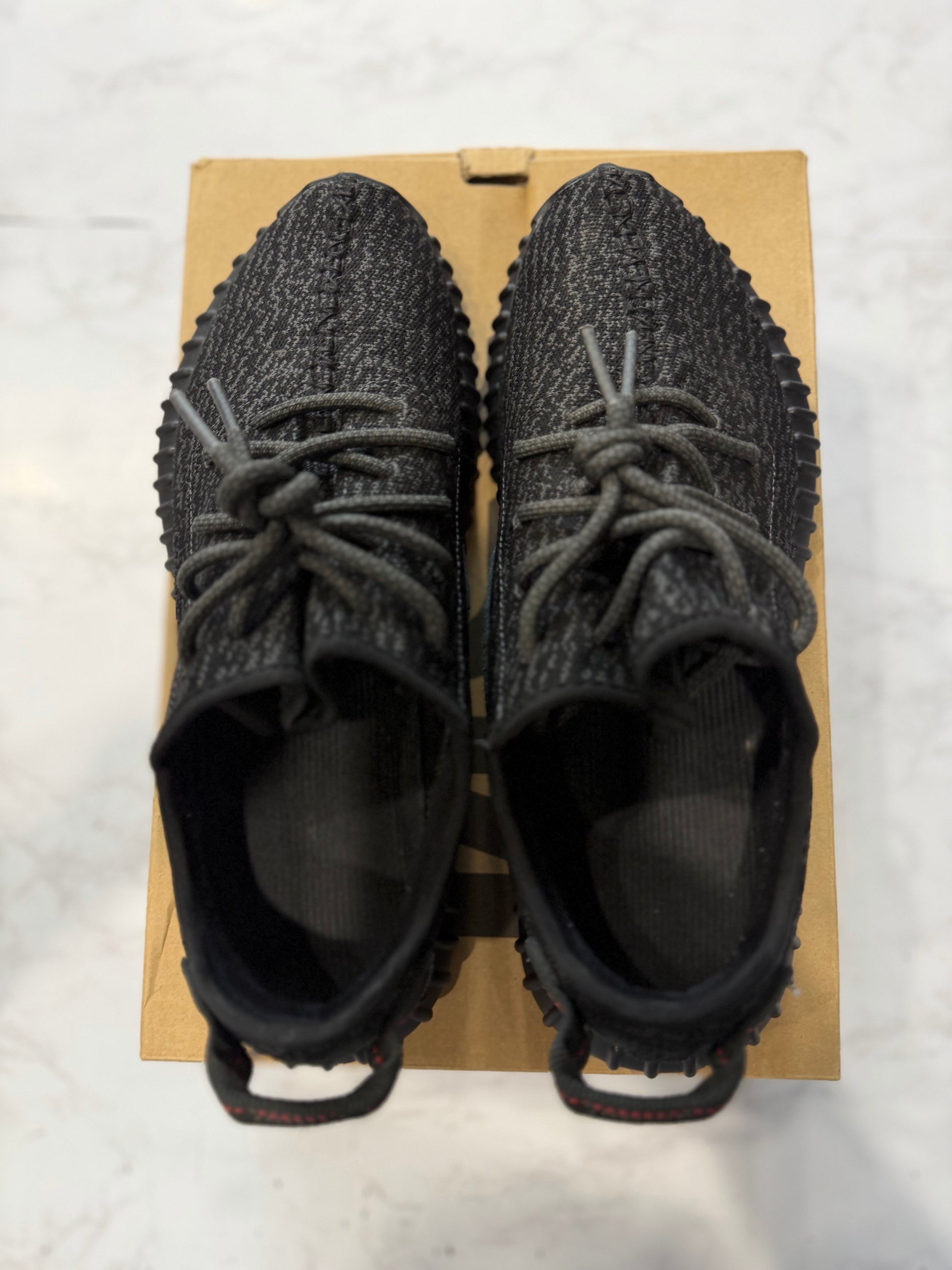 adidas Yeezy Boost 350 Pirate Black (2023) PRE-OWNED