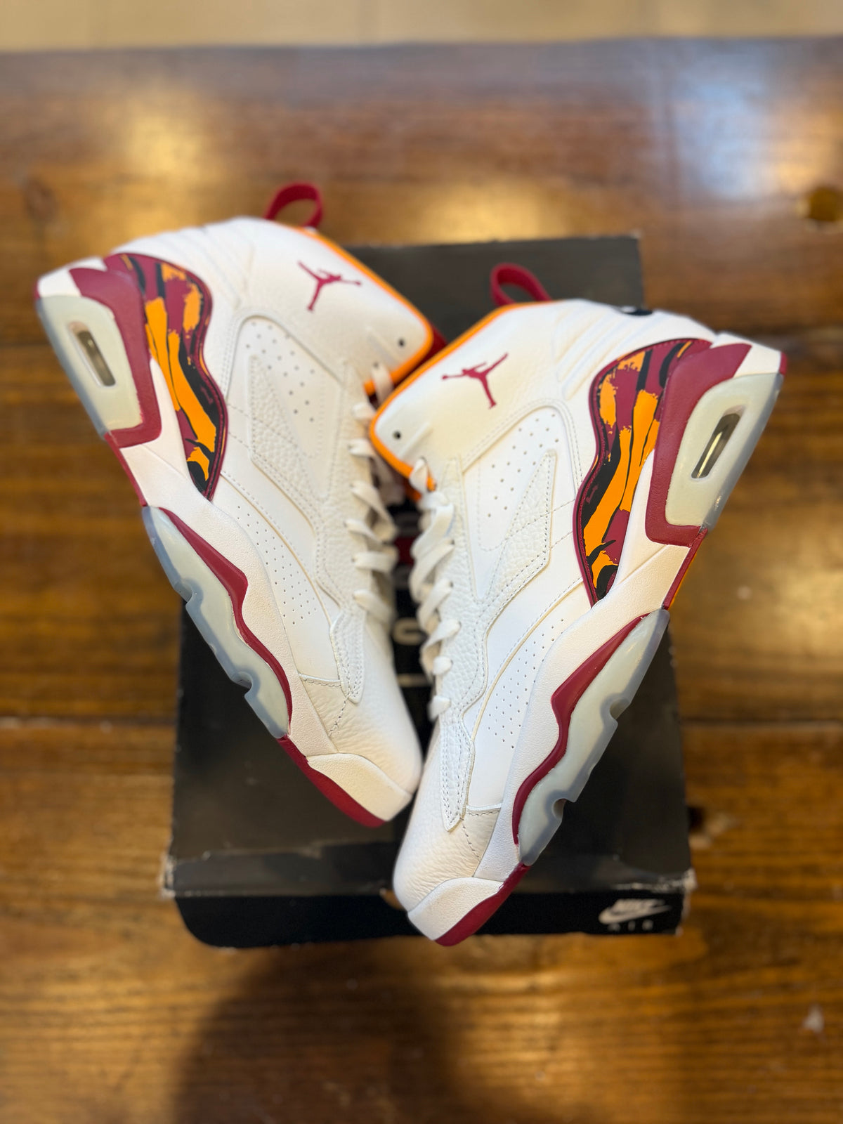 Jordan MVP Cardinal Red PRE-OWNED