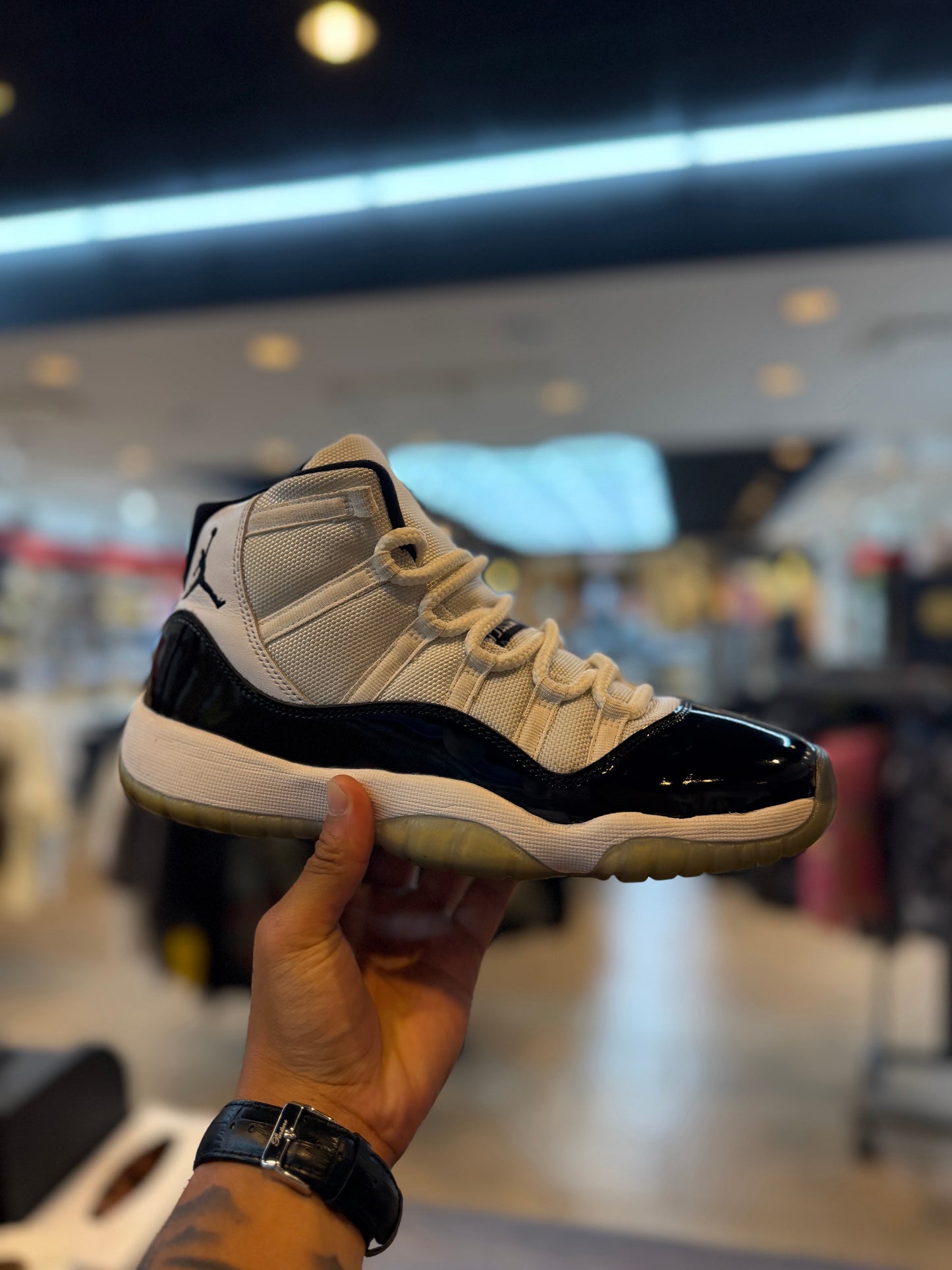 Jordan 11 Retro Concord (2018) (GS) PRE-OWNED