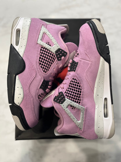 Jordan 4 Retro Orchid (Women's) PRE-OWNED