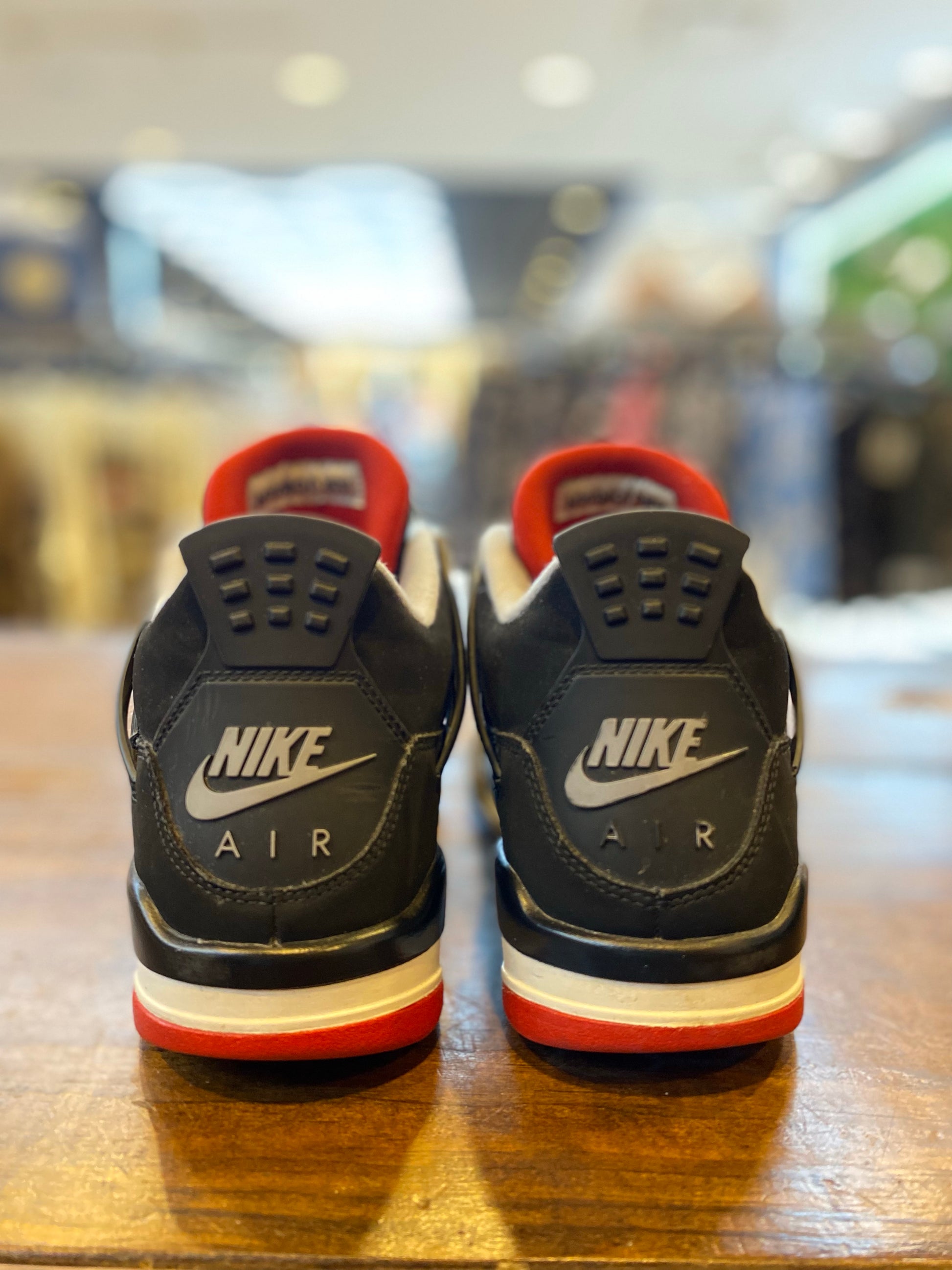 Jordan 4 Retro Bred (2019) (GS) - PRE-OWNED