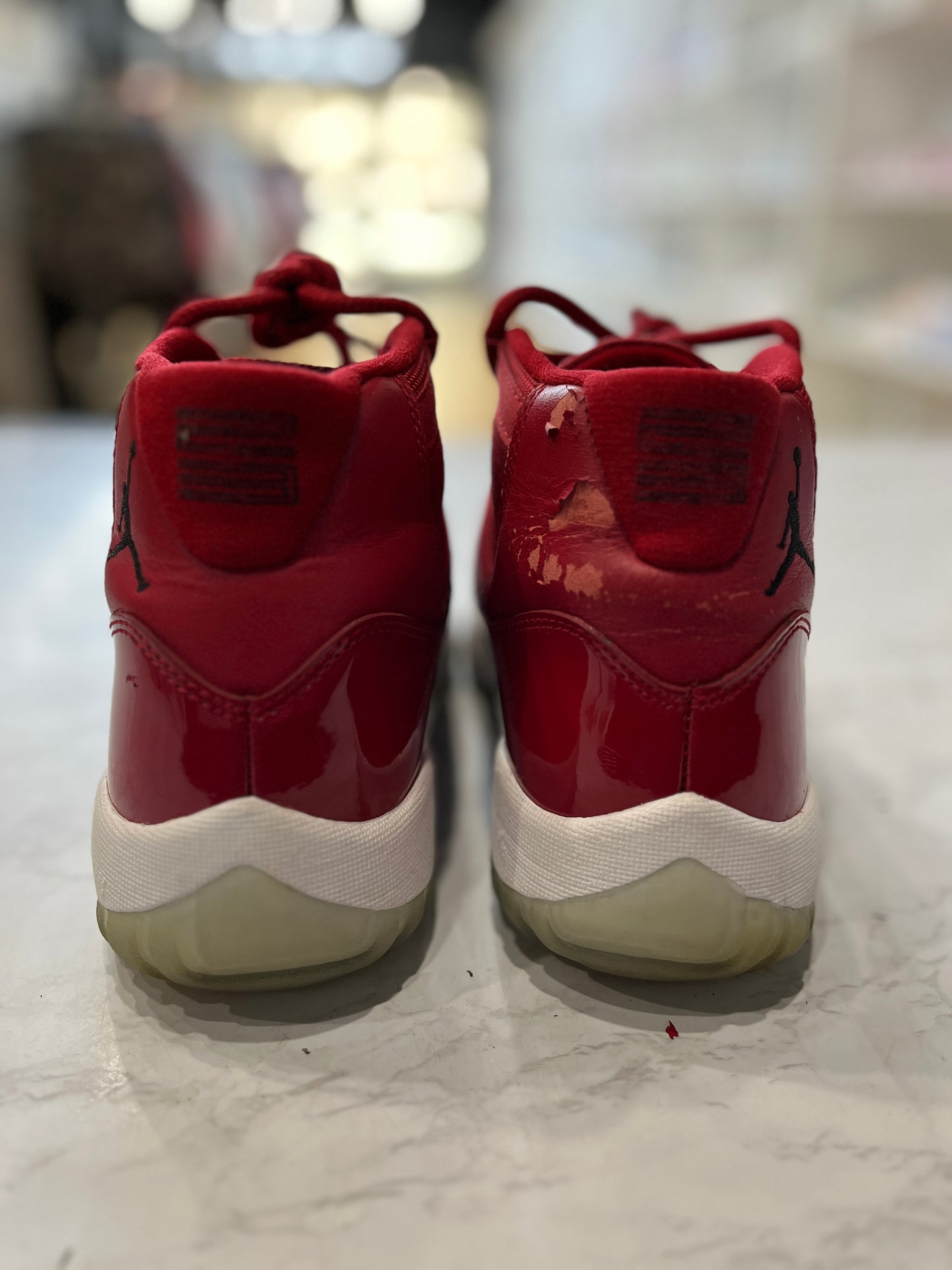 Jordan 11 Retro Win Like 96 PRE-OWNED