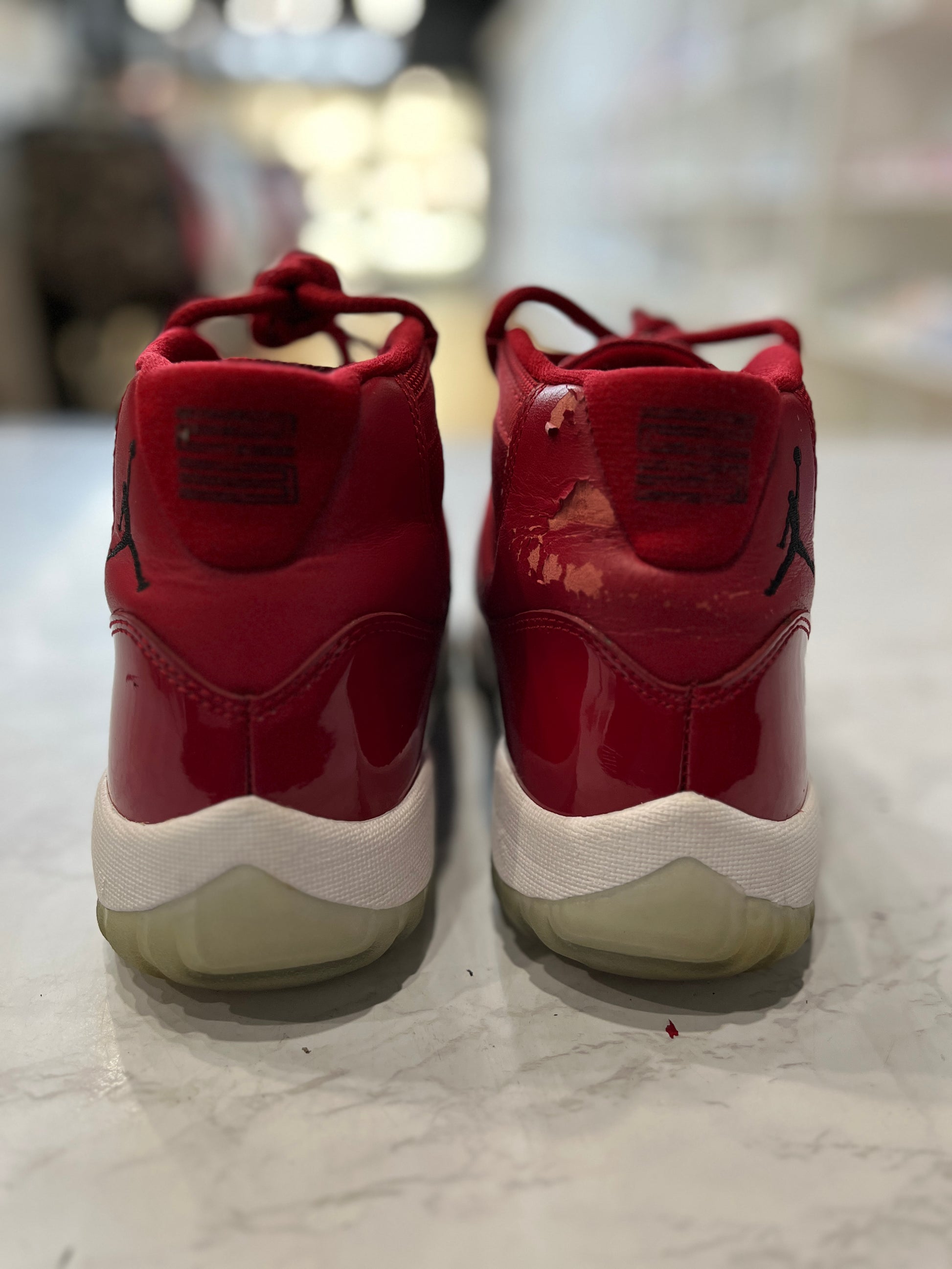 Jordan 11 Retro Win Like 96 PRE-OWNED