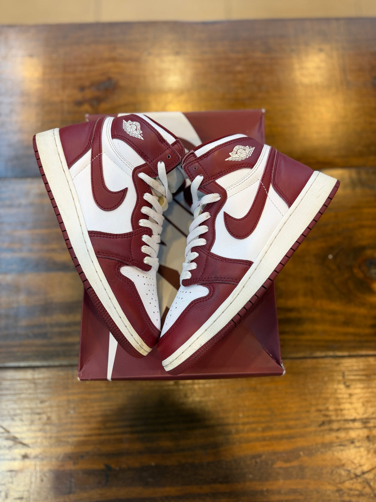 Jordan 1 Retro High OG Artisanal Team Red (GS) PRE-OWNED