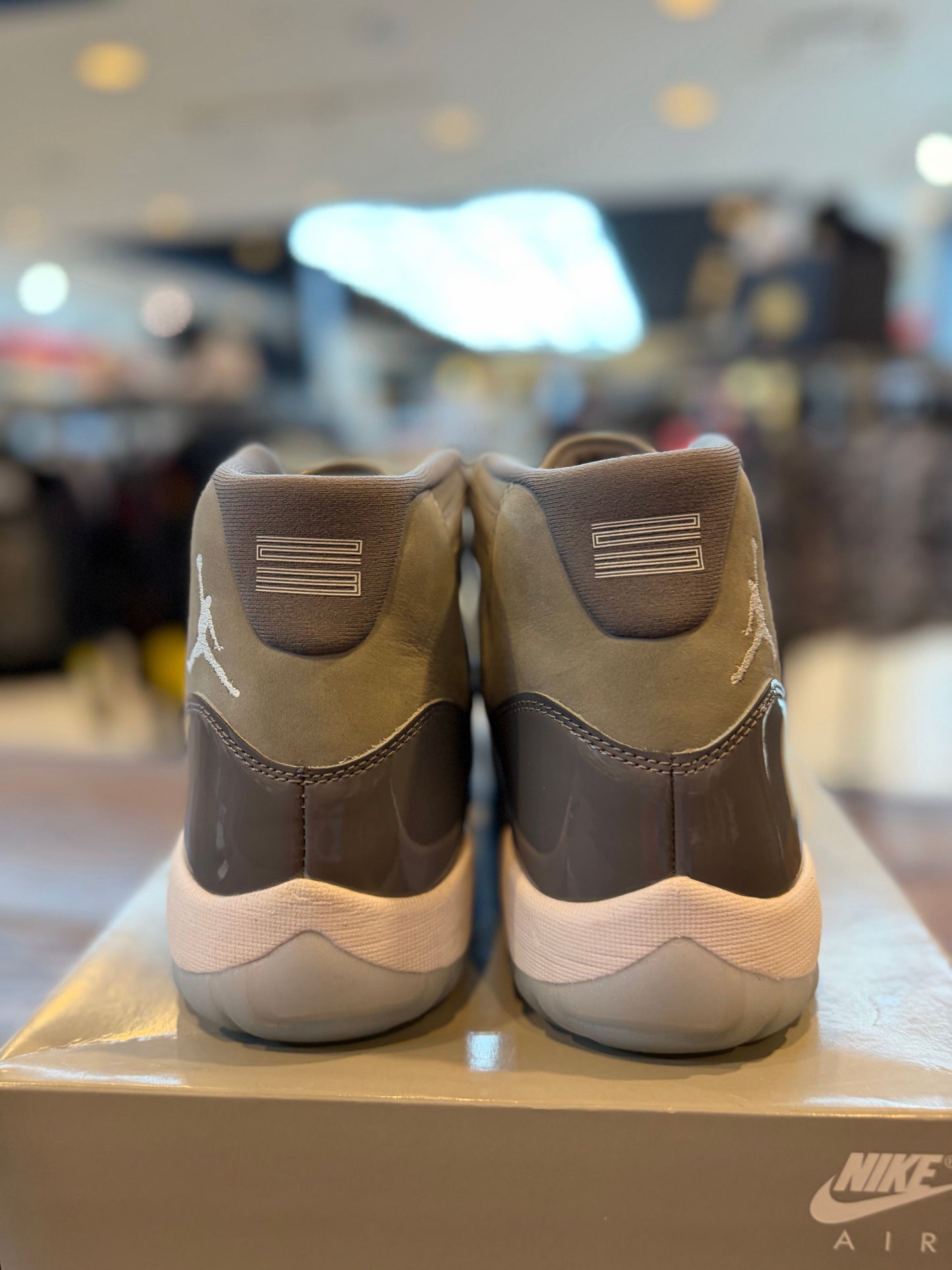 Jordan 11 Retro Cool Grey (2021) PRE-OWNED