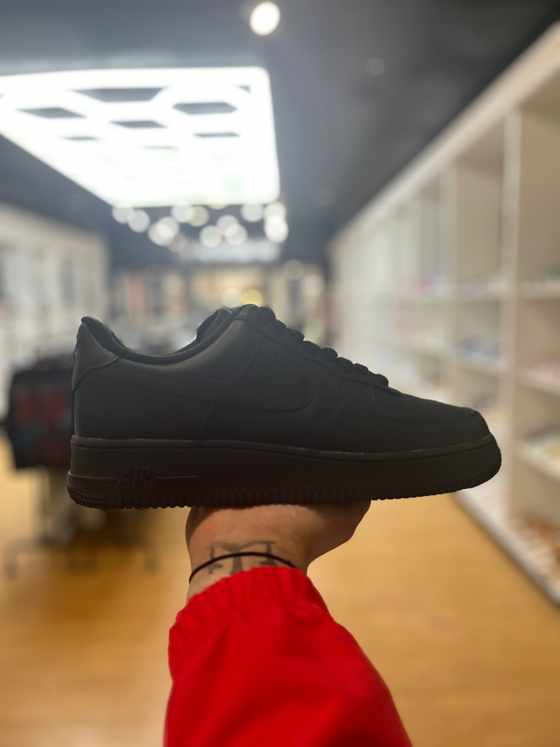 Nike Air Force 1 Low '07 Black PRE-OWNED