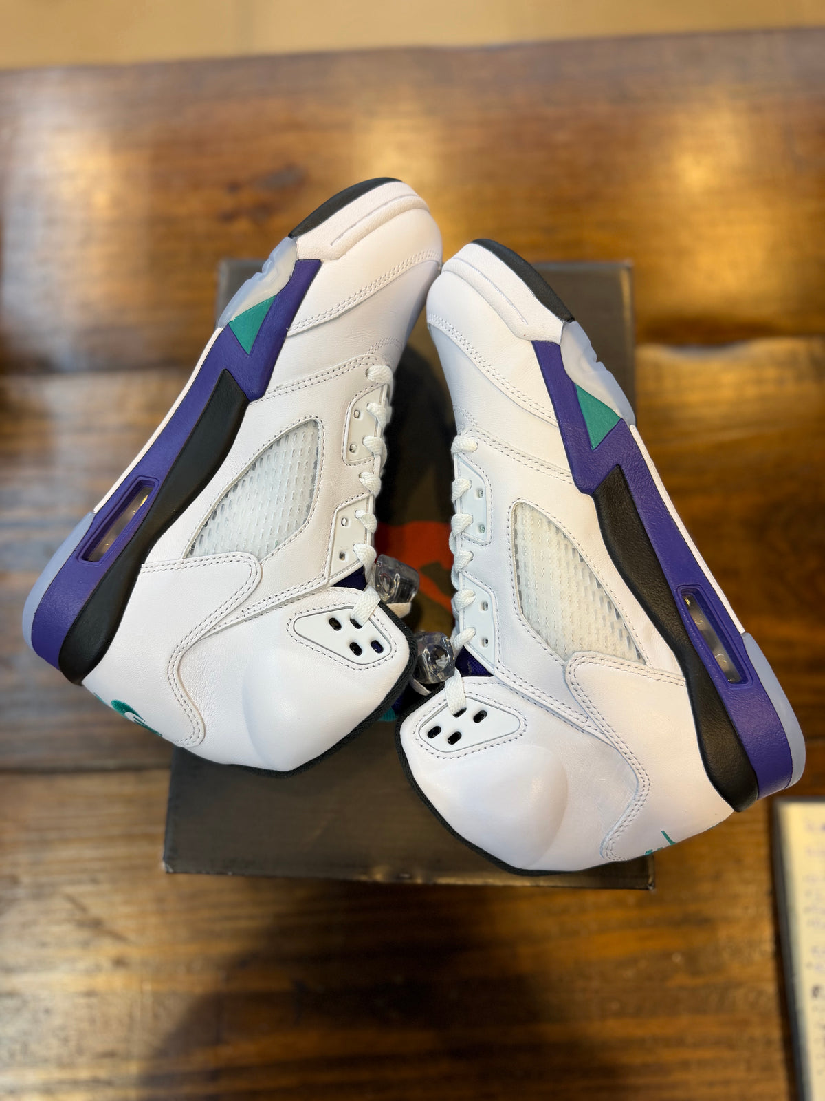 Jordan 5 Retro Grape (2025) PRE-OWNED