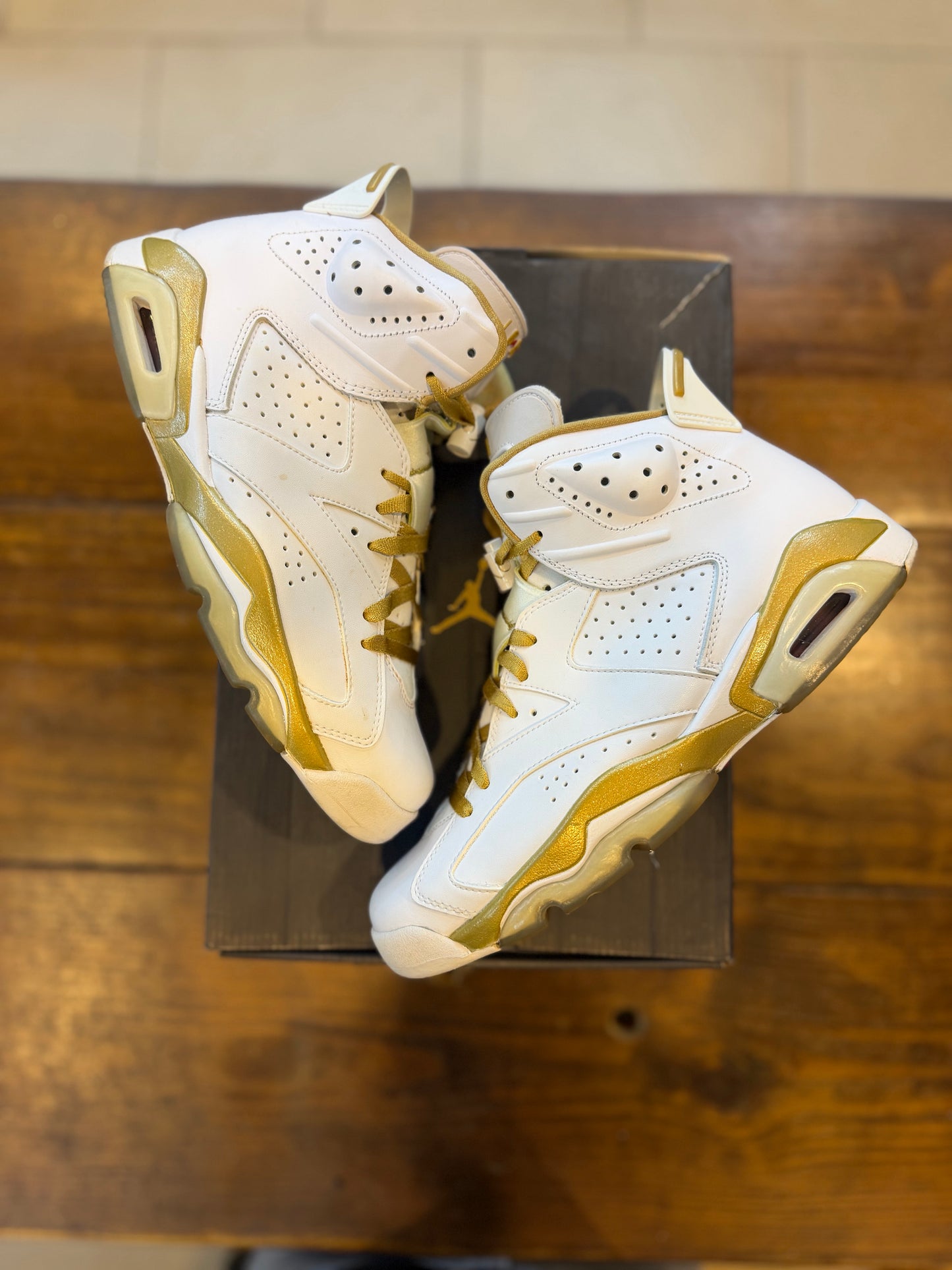 Jordan Golden Moments Pack (6/7) PRE-OWNED