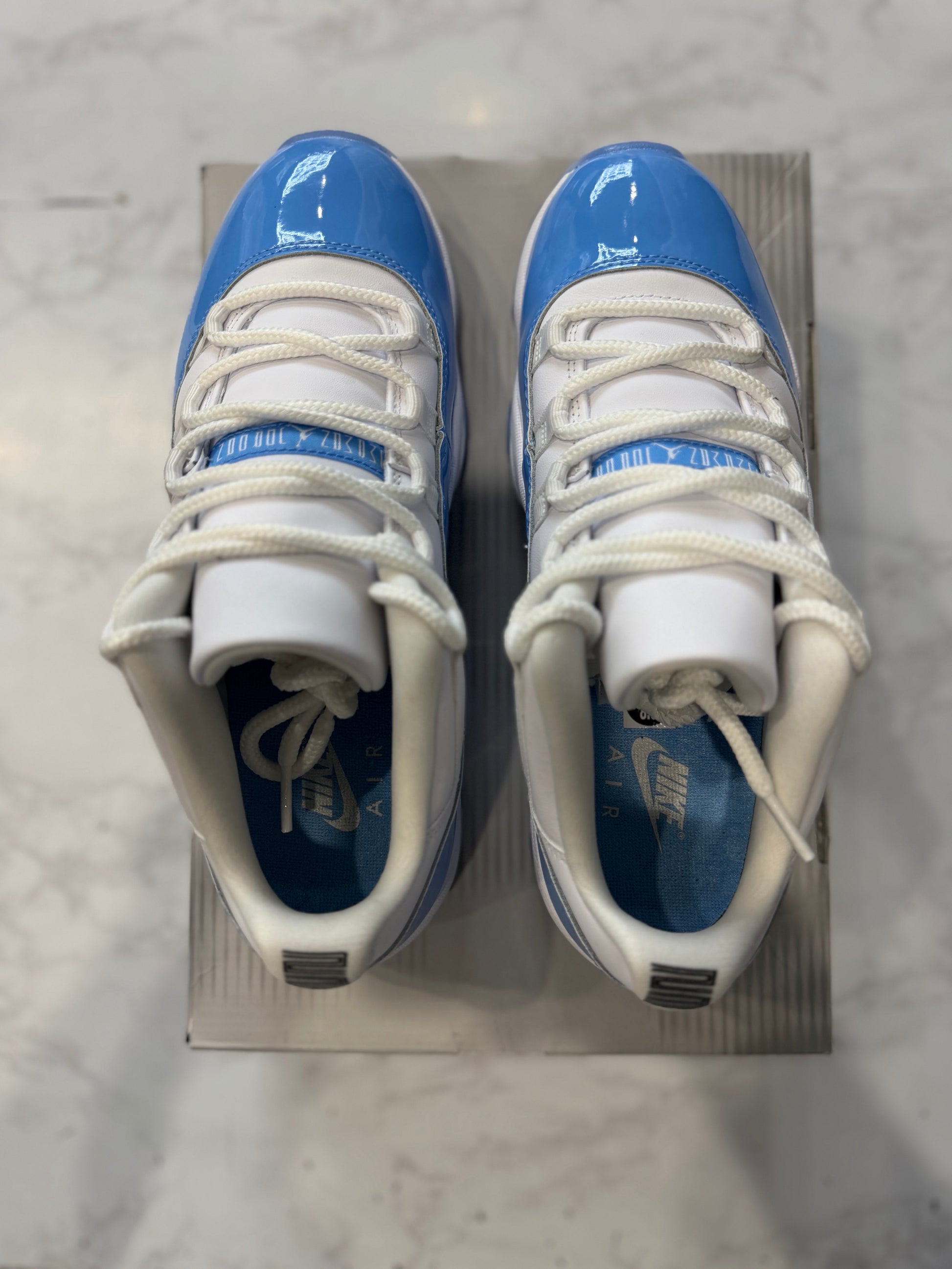 Jordan 11 Retro Low University Blue (2026) PRE-OWNED