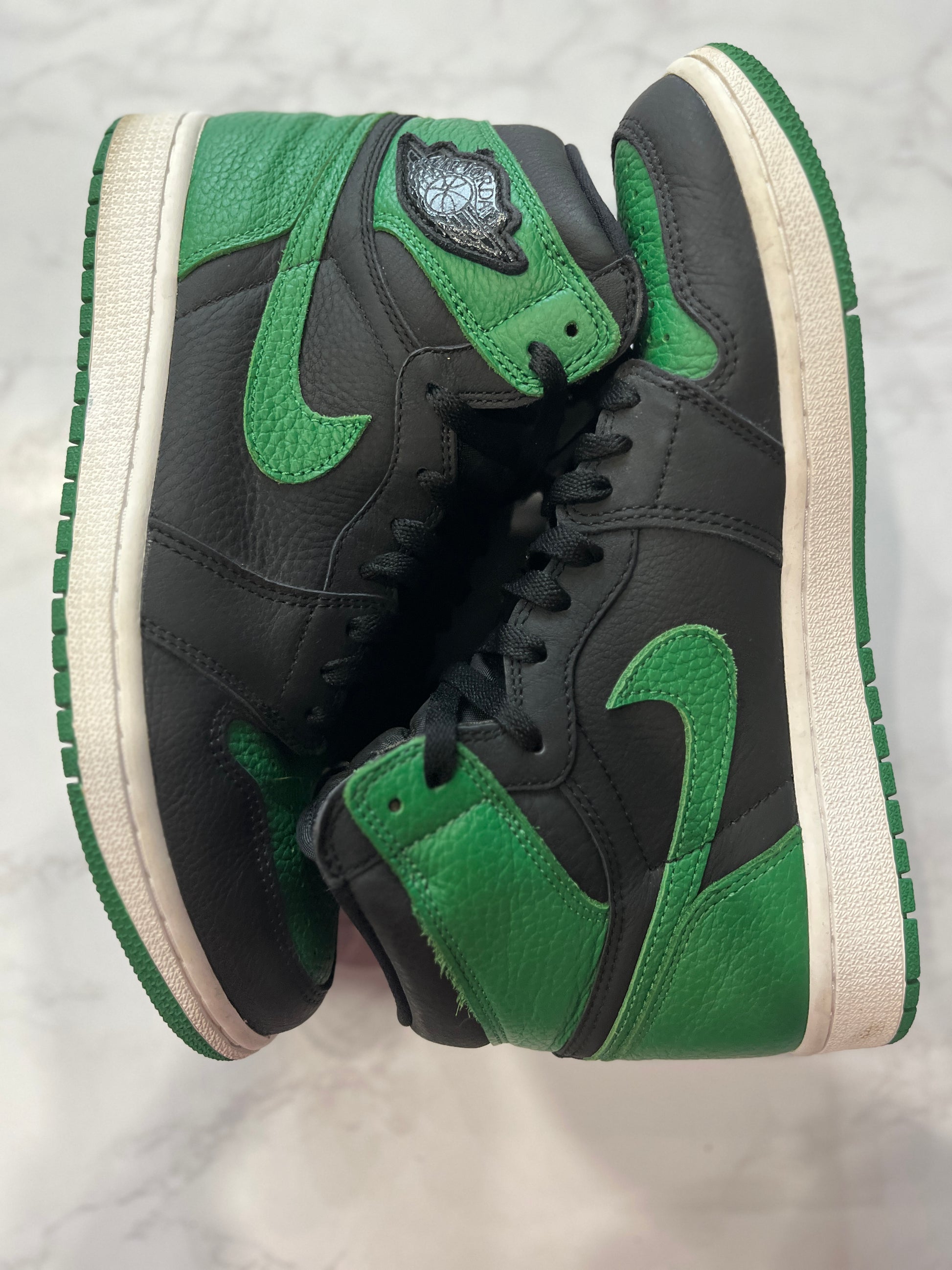 Jordan 1 Retro High Pine Green Black PRE-OWNED