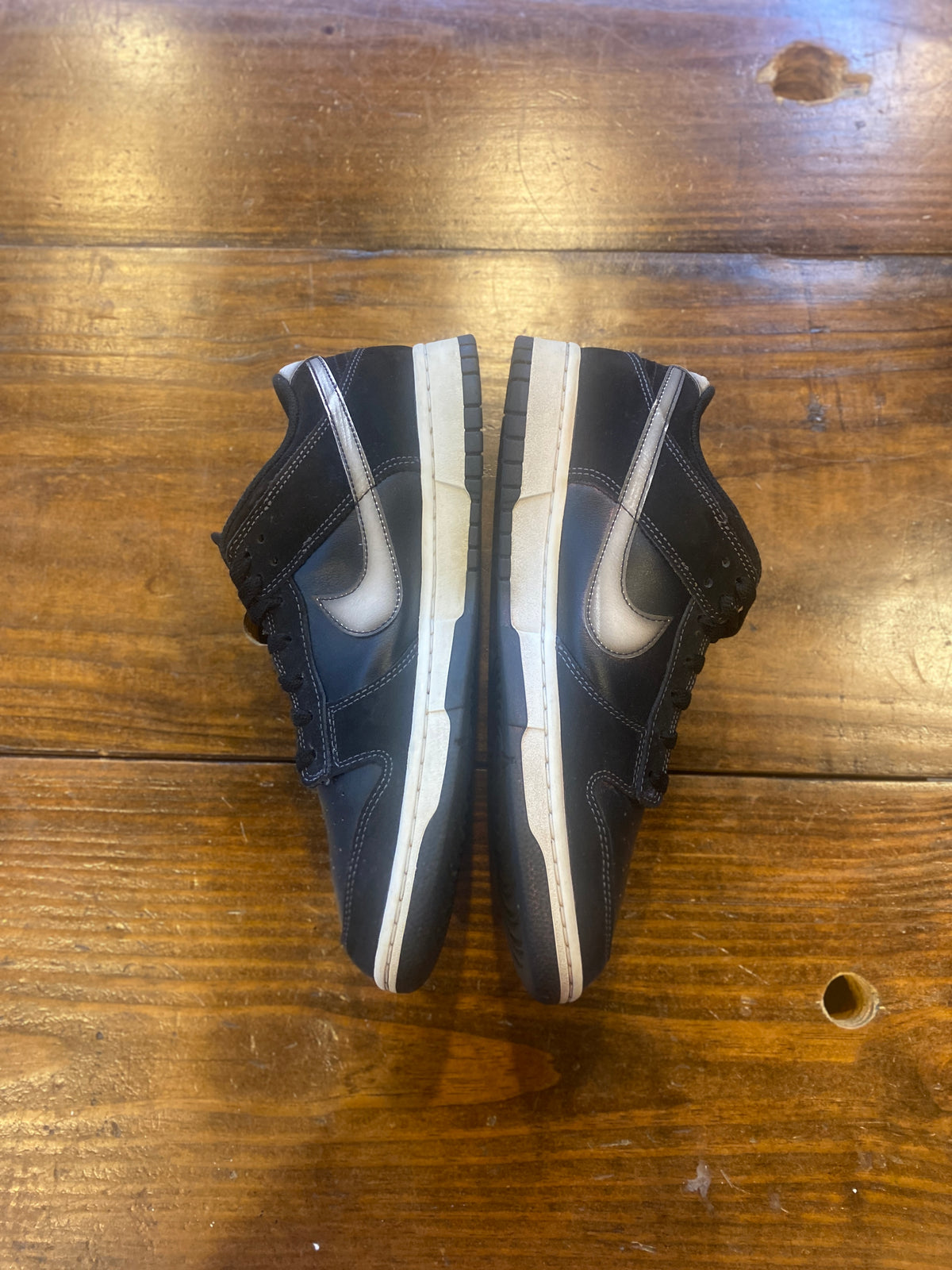 Nike Dunk Low Airbrush Swoosh Black PRE-OWNED