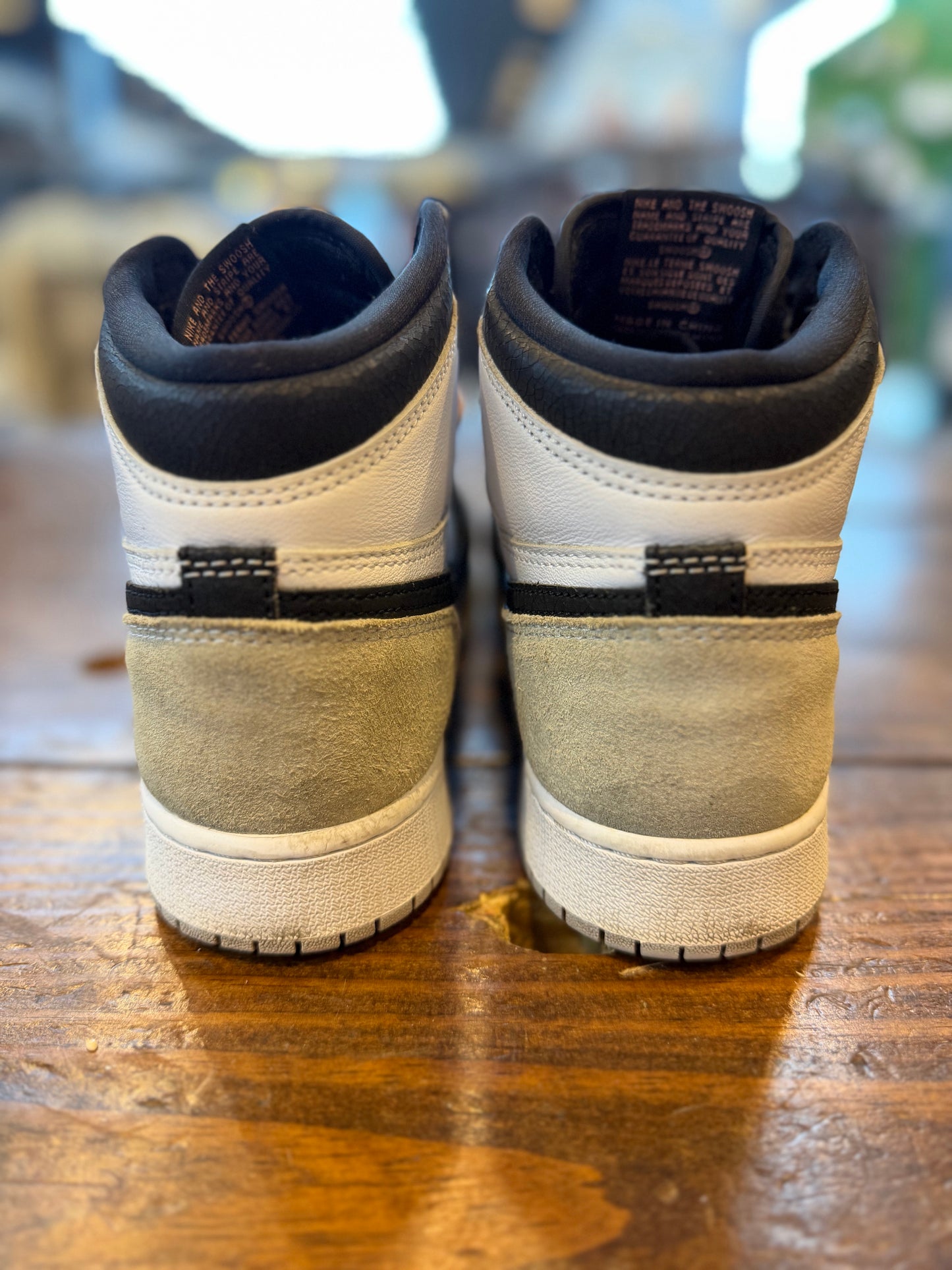 Jordan 1 Retro High OG Bleached Coral (GS) PRE-OWNED