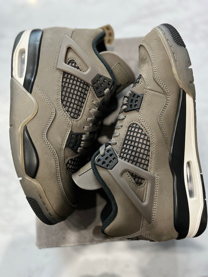 Jordan 4 Retro Cave Stone PRE-OWNED