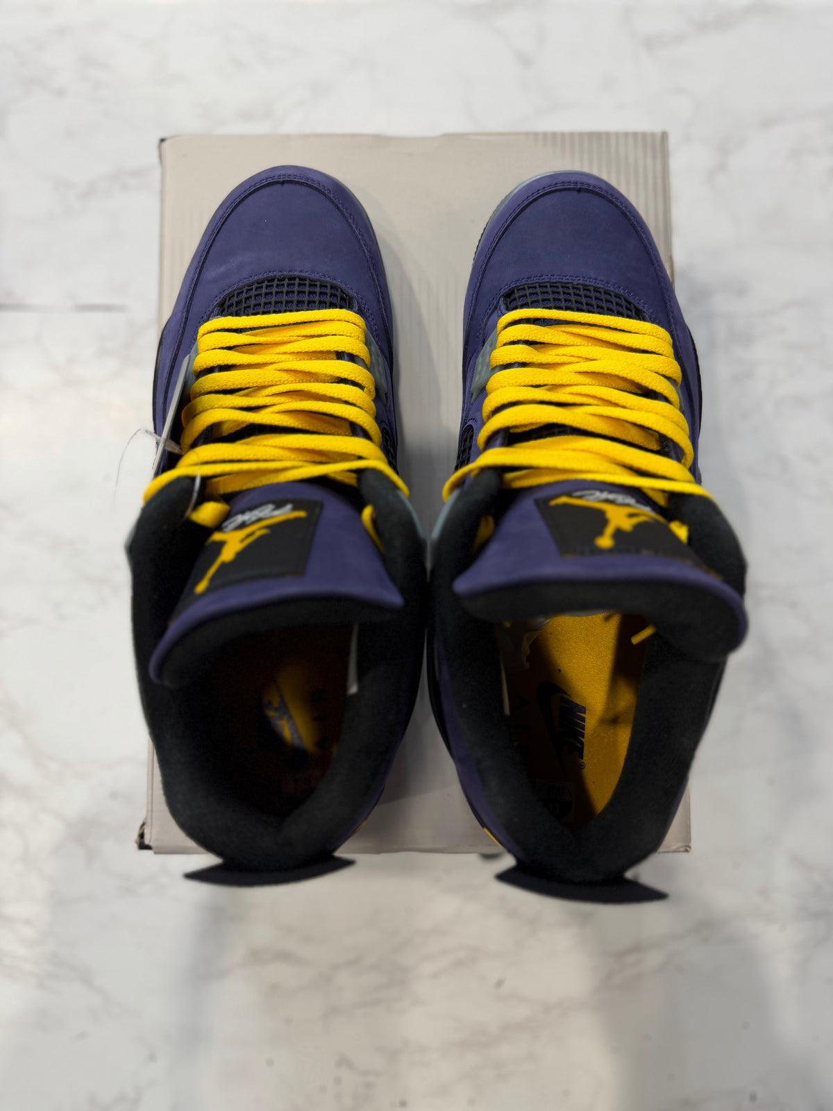 Jordan 4 Retro Lakers PRE-OWNED
