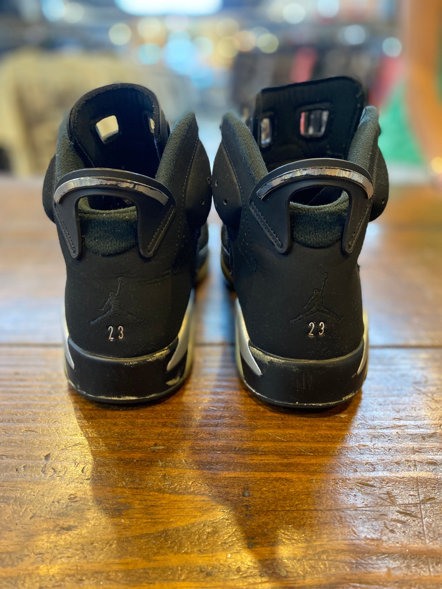 Jordan 6 Retro Chrome - PRE-OWNED