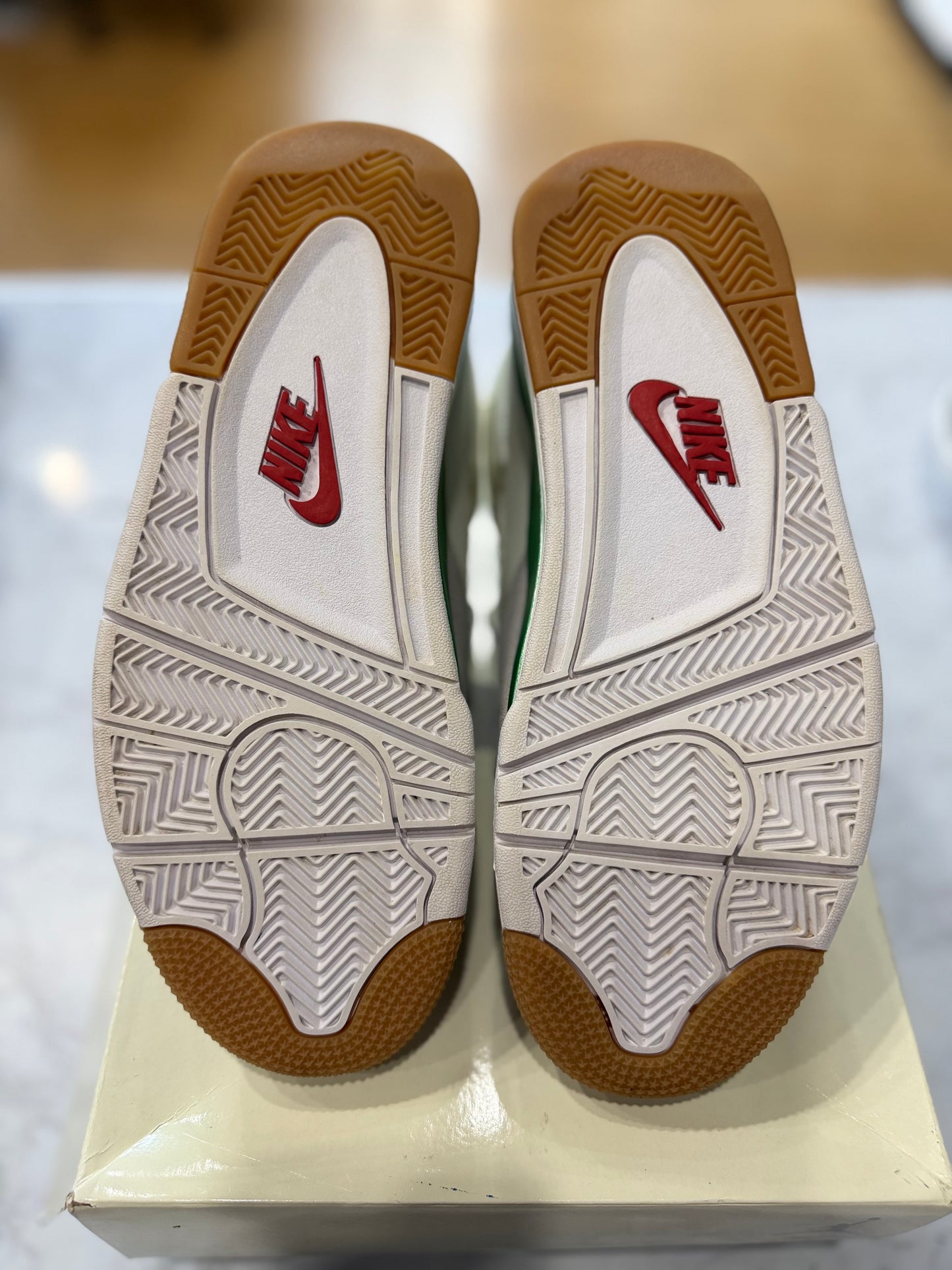 Nike SB X Jordan 4 Retro SP Pine Green PRE-OWNED