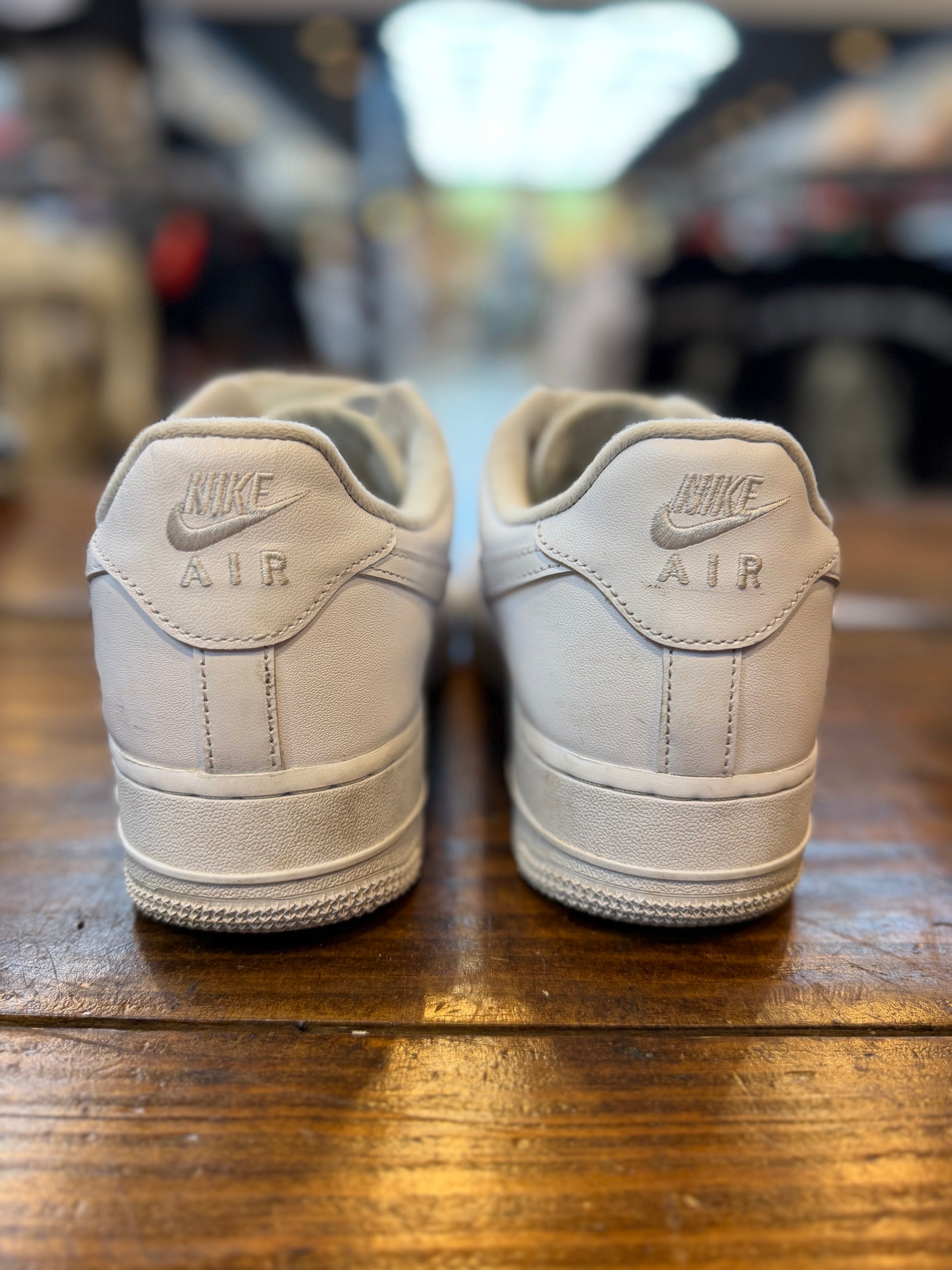 Nike Air Force 1 Low Supreme White PRE-OWNED