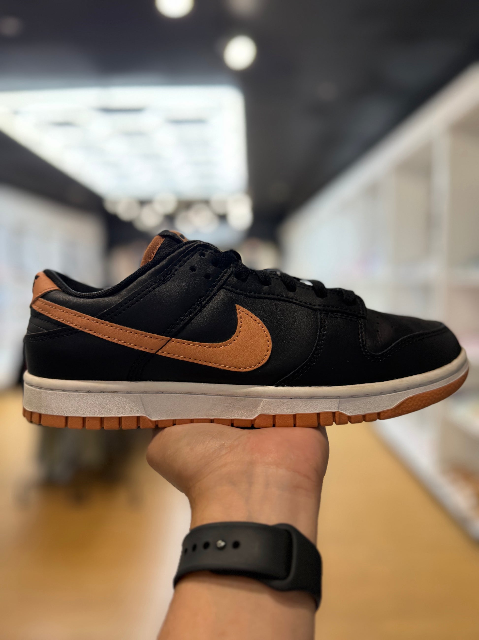 Nike Dunk Low Black Amber Brown PRE-OWNED