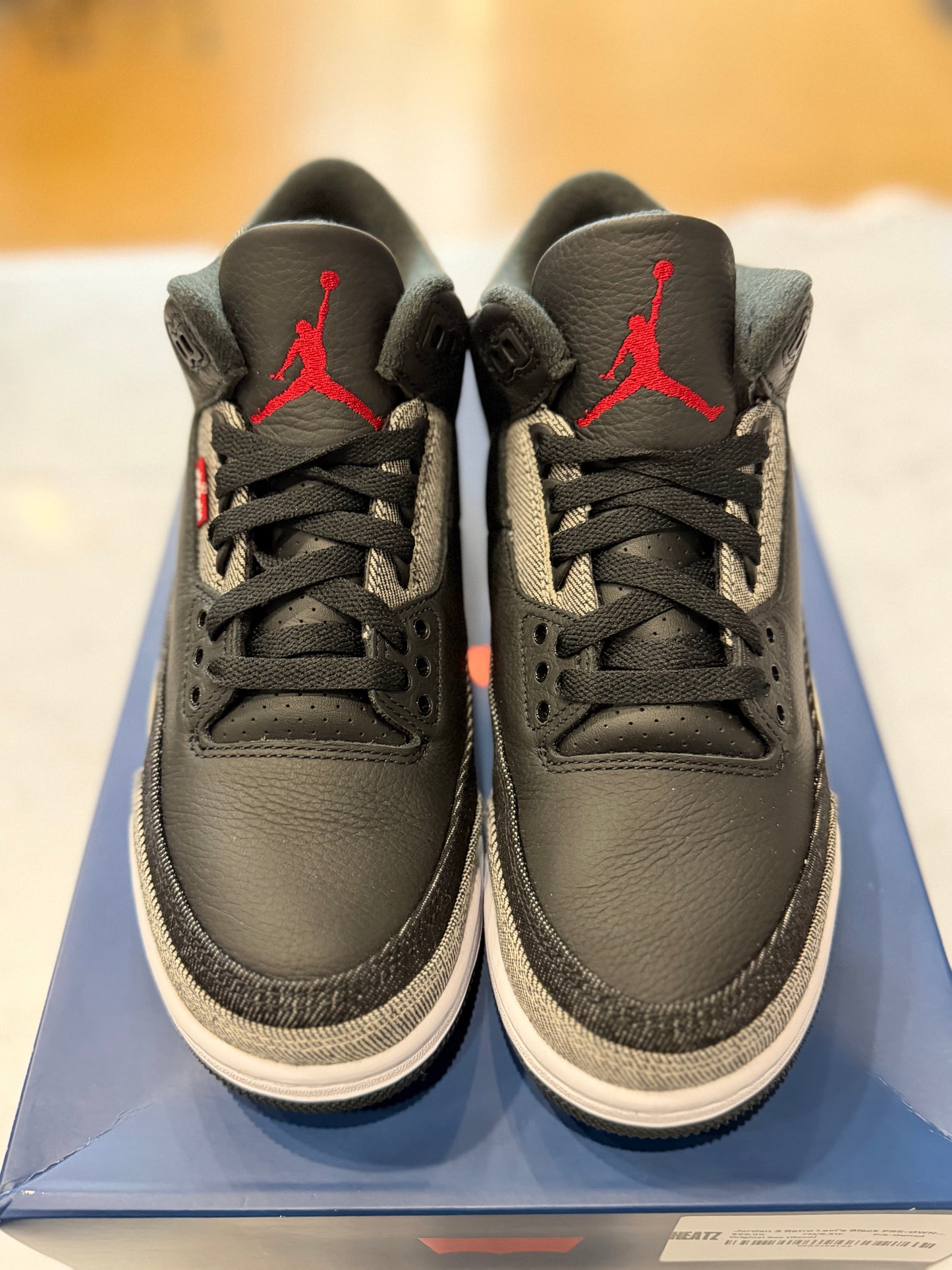 Jordan 3 Retro Levi’s Black PRE-OWNED