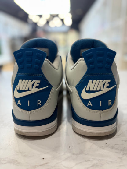 Jordan 4 Retro Military Blue (2024) PRE-OWNED