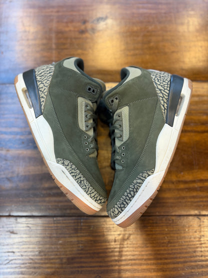 Jordan 3 Retro Family Affair PRE-OWNED