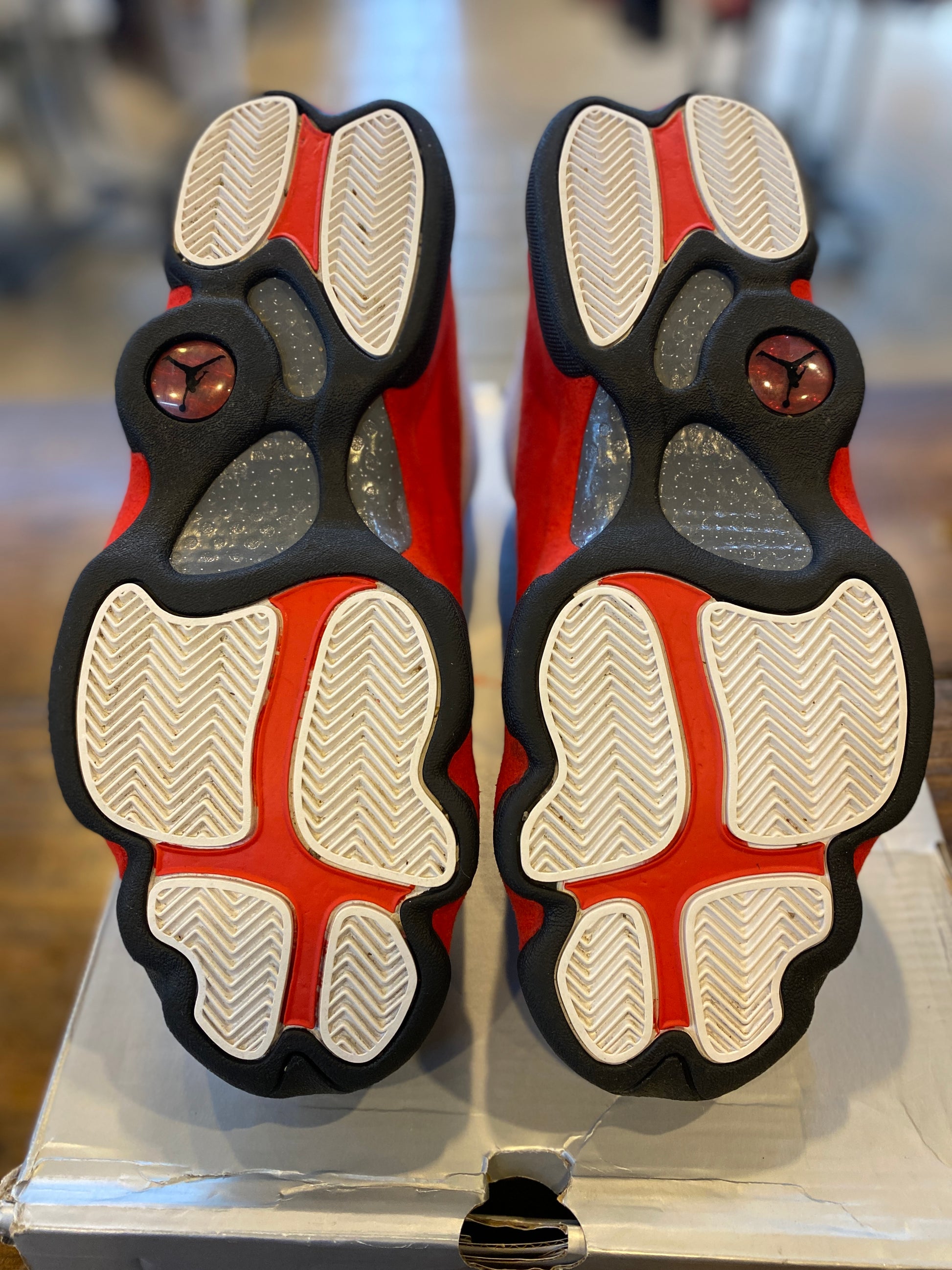 Jordan 13 Retro OG Chicago (2026) PRE-OWNED