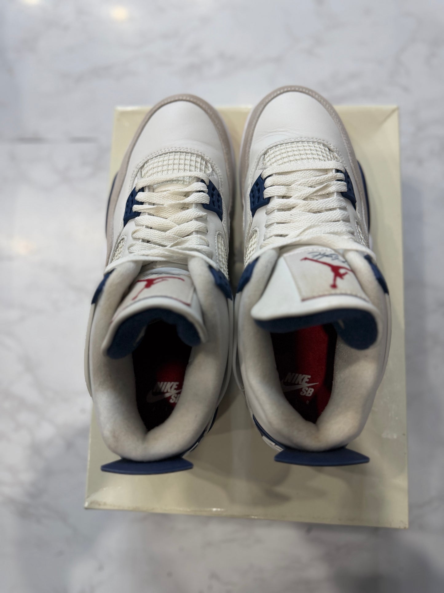 Jordan 4 Retro SB Navy PRE-OWNED