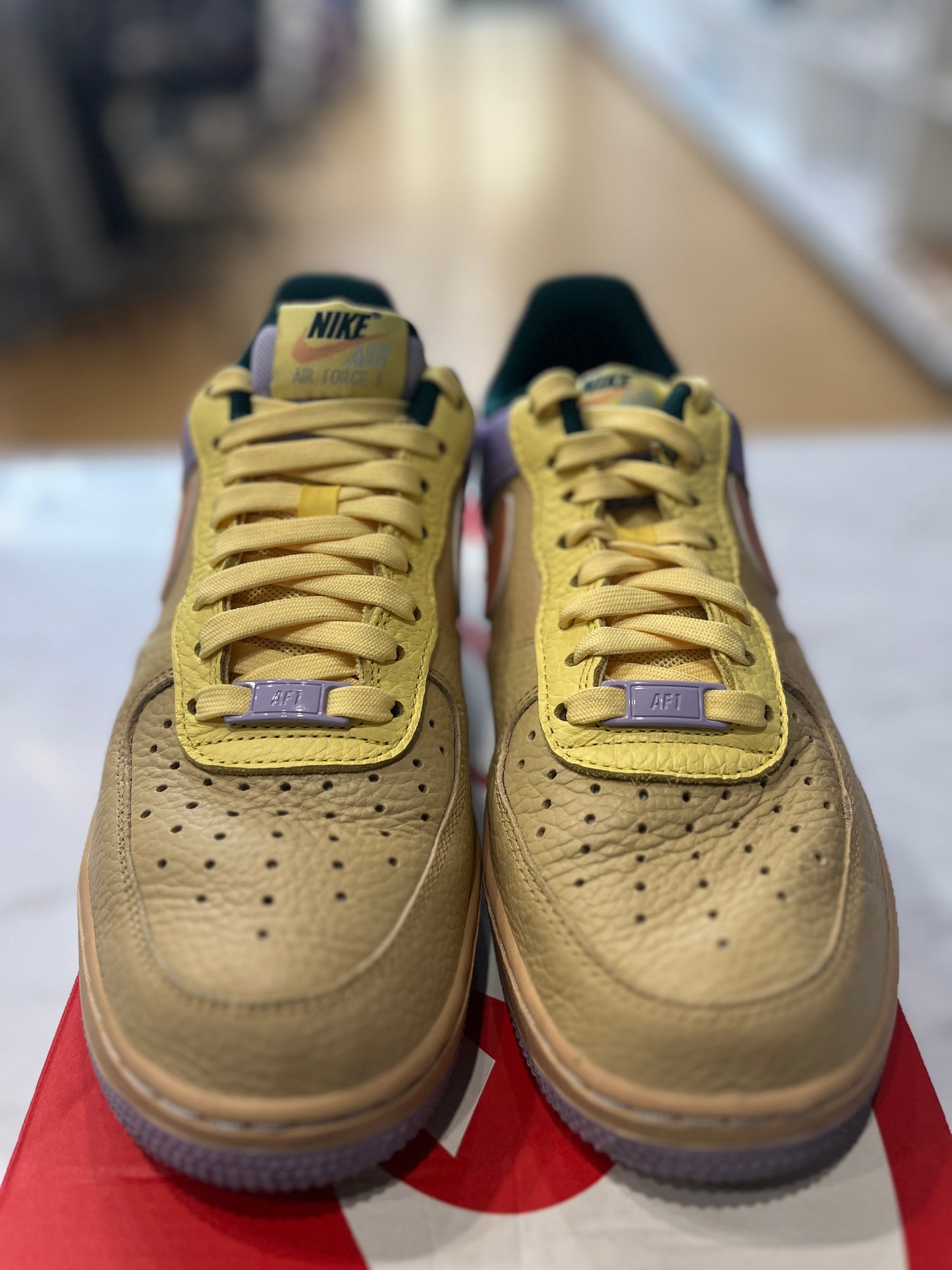 Nike Air Force 1 Low '07 Sesame Hydrangeas Soft Yellow Apricot Agate PRE-OWNED