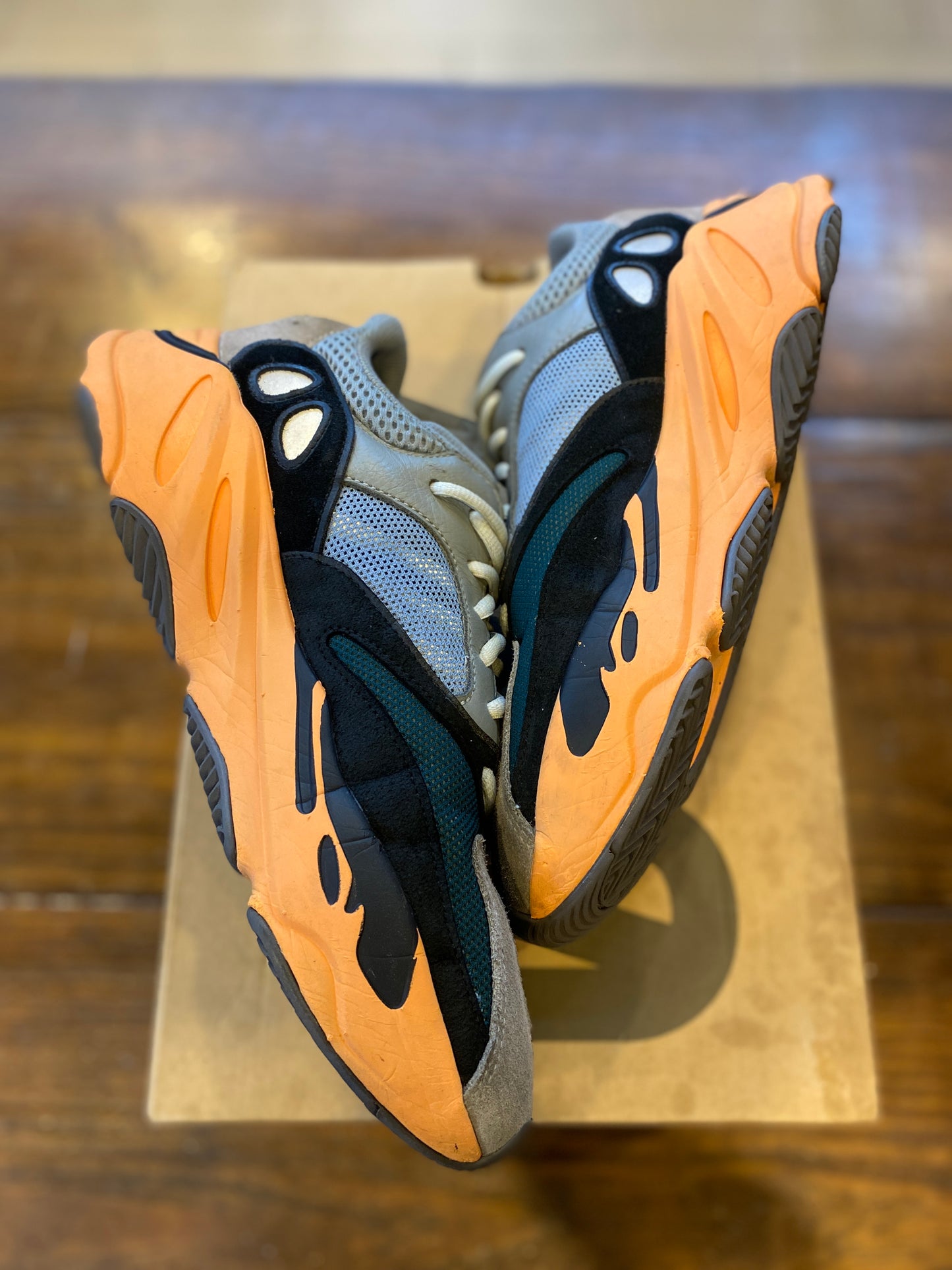 adidas Yeezy Boost 700 Wash Orange PRE-OWNED