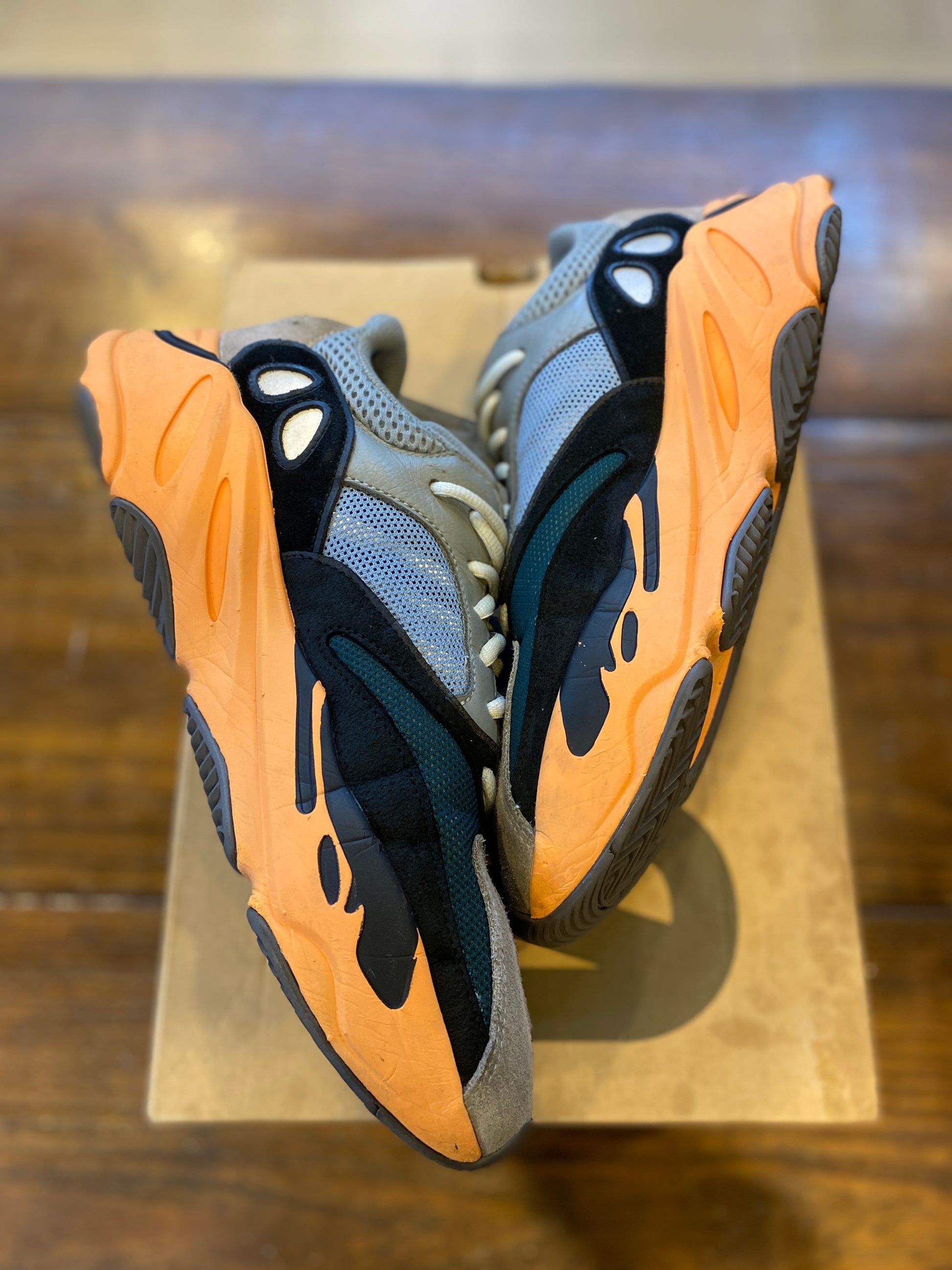 adidas Yeezy Boost 700 Wash Orange PRE-OWNED