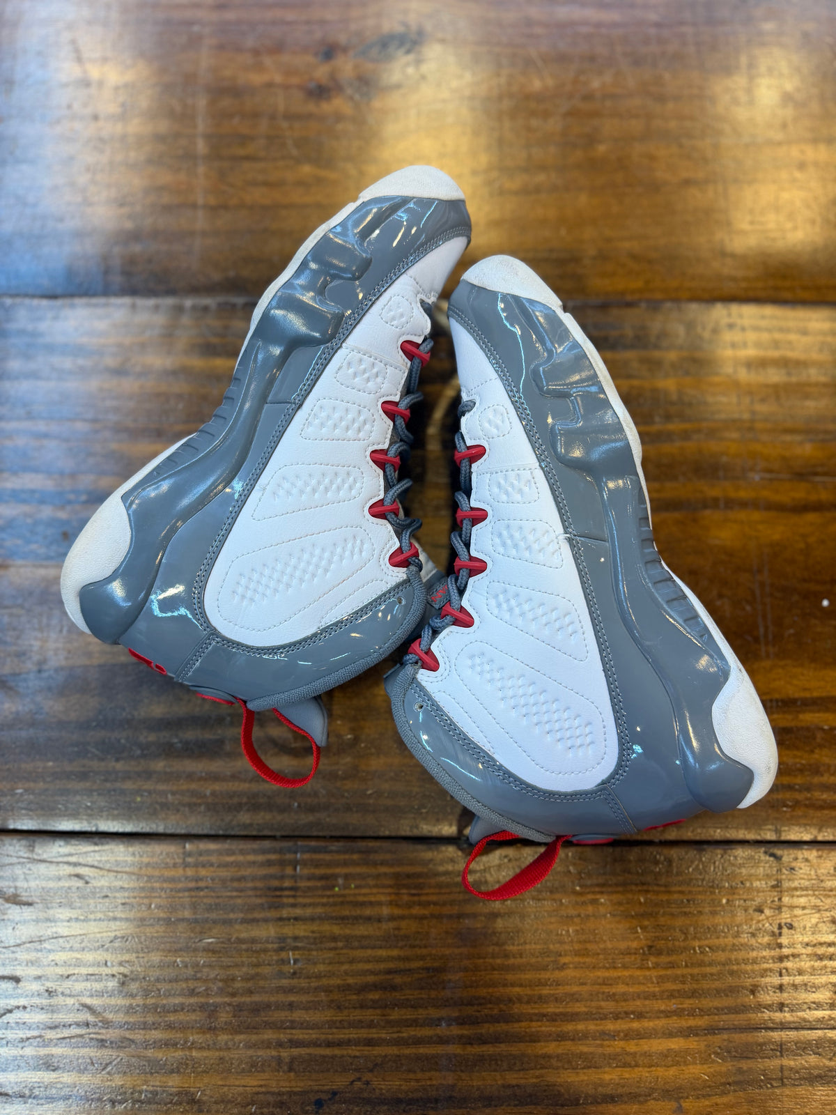 Jordan 9 Retro Fire Red (GS) PRE-OWNED