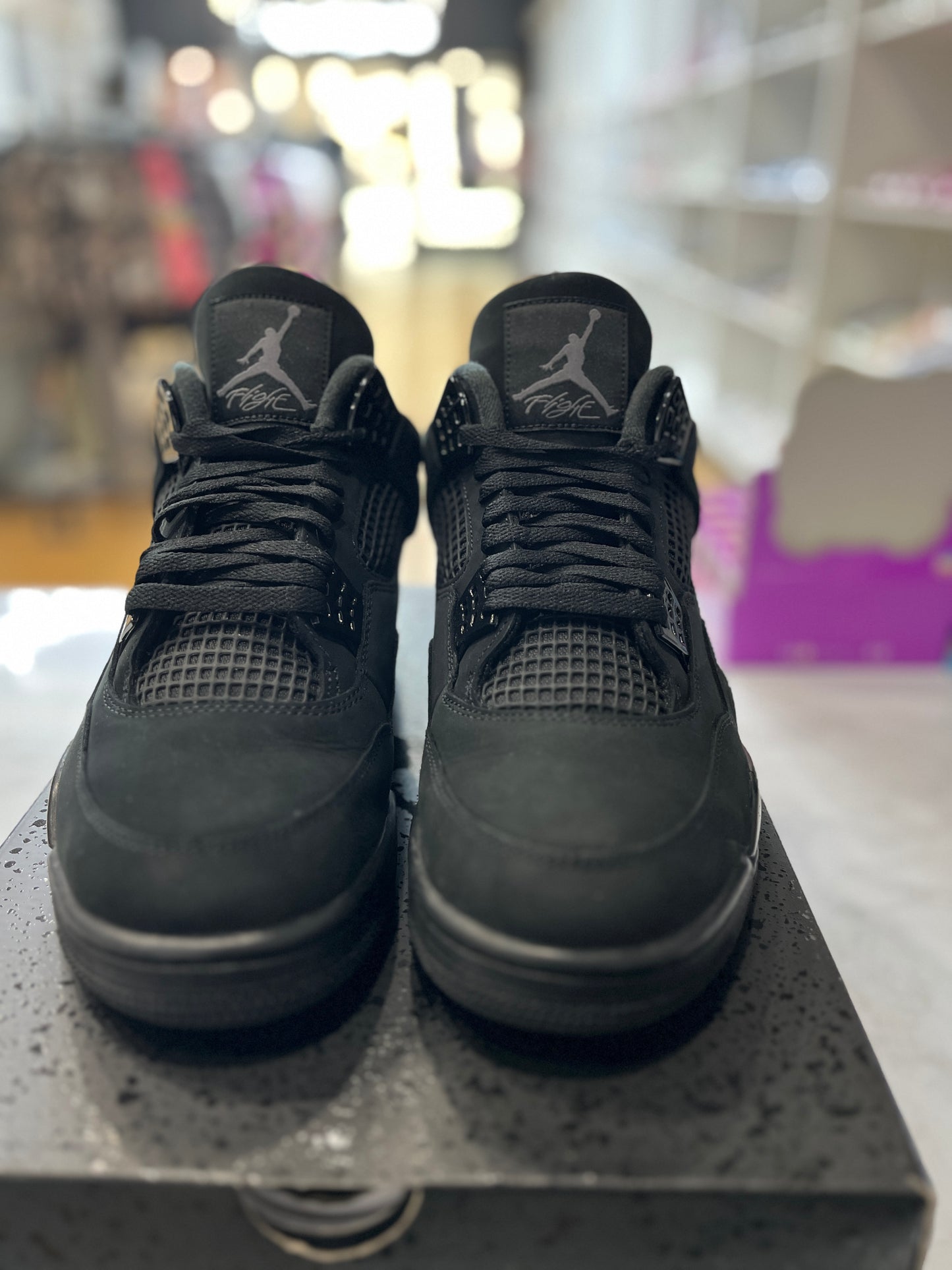Jordan 4 Retro Black Cat (2025) PRE-OWNED