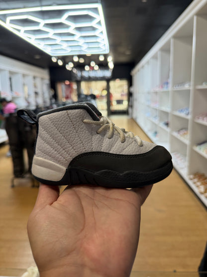Jordan 12 Retro White Dark Grey (TD) PRE-OWNED