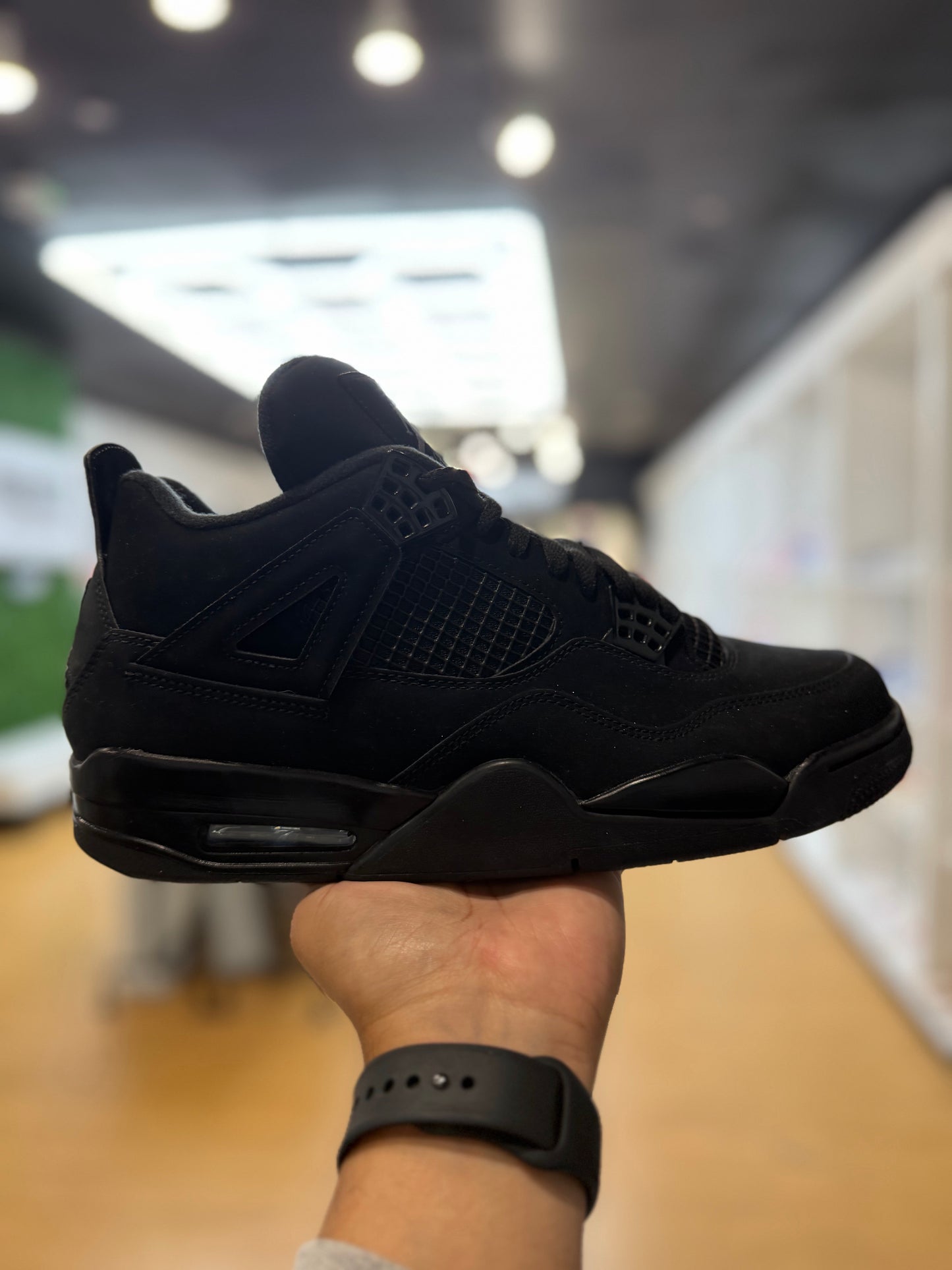 Jordan 4 Retro Black Cat (2020) PRE-OWNED