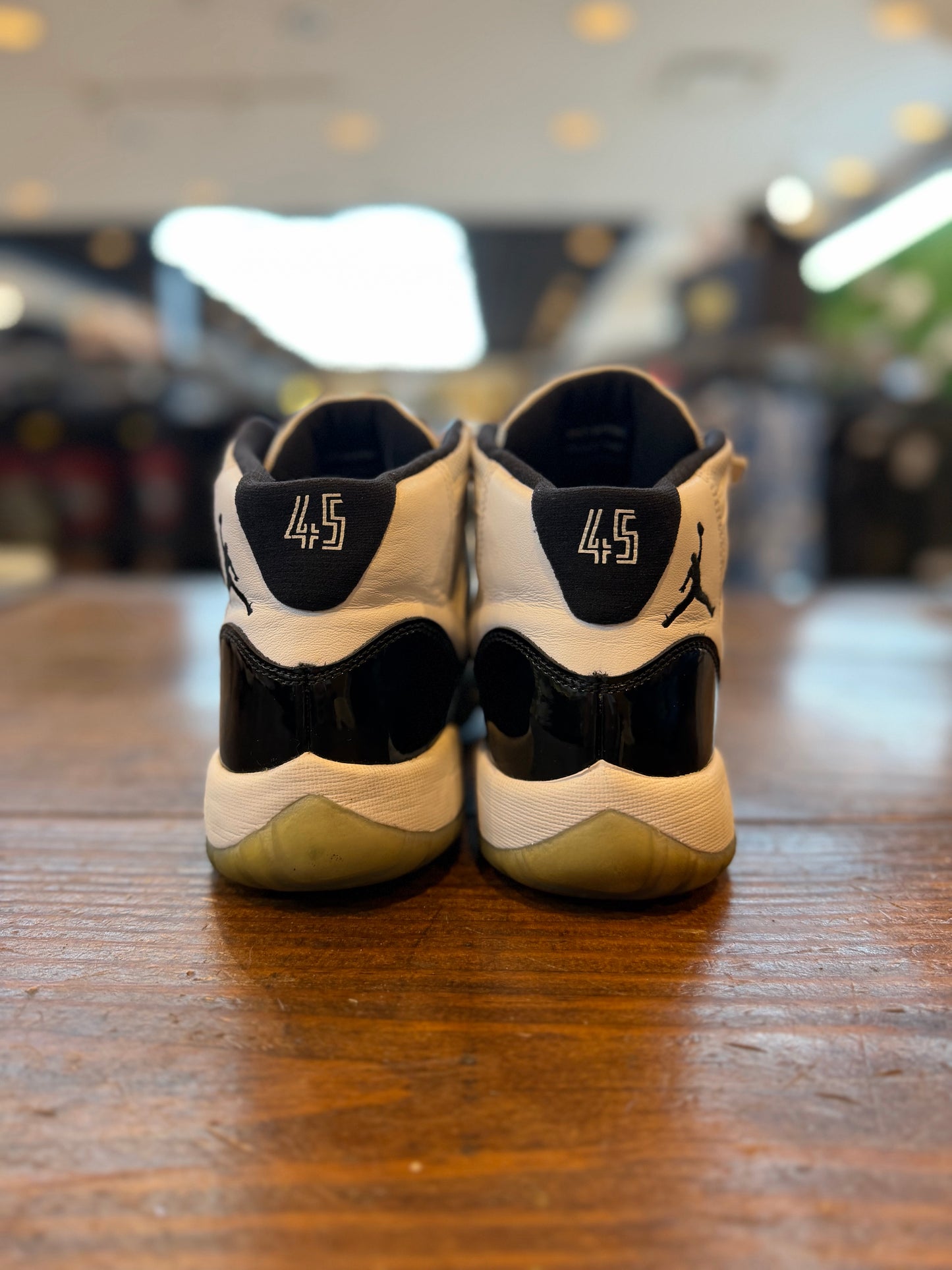 Jordan 11 Retro Concord (2018) (GS) PRE-OWNED