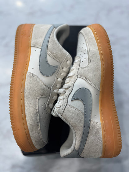 Nike Air Force 1 Low '07 LV8 Phantom Light Smoke Gum PRE-OWNED