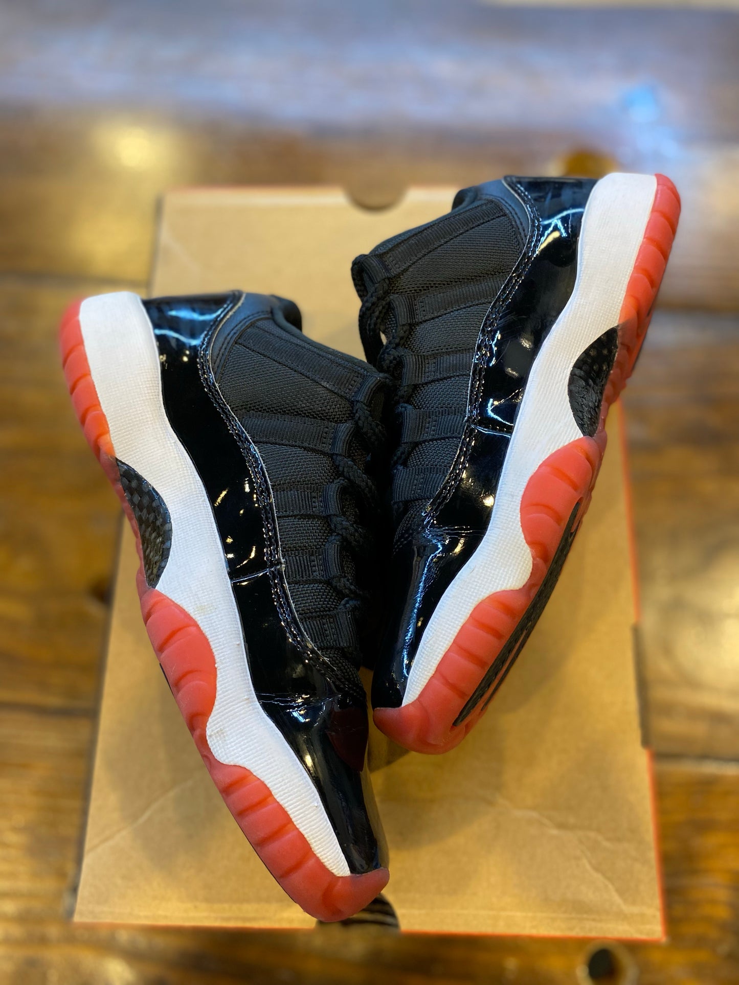 Jordan 11 Retro Low Bred (GS) (2025) PRE-OWNED