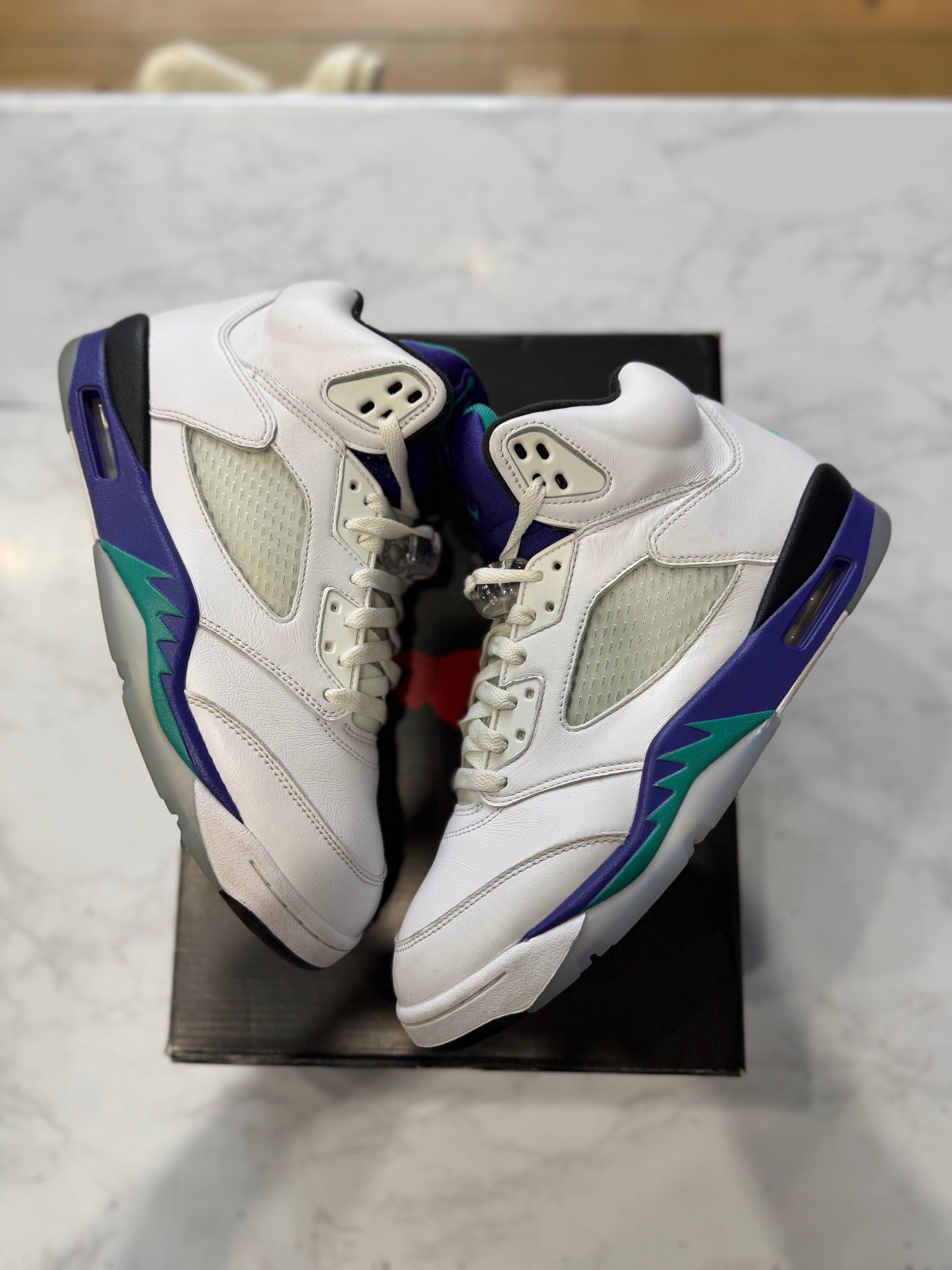 Jordan 5 Retro Grape (2025) PRE-OWNED