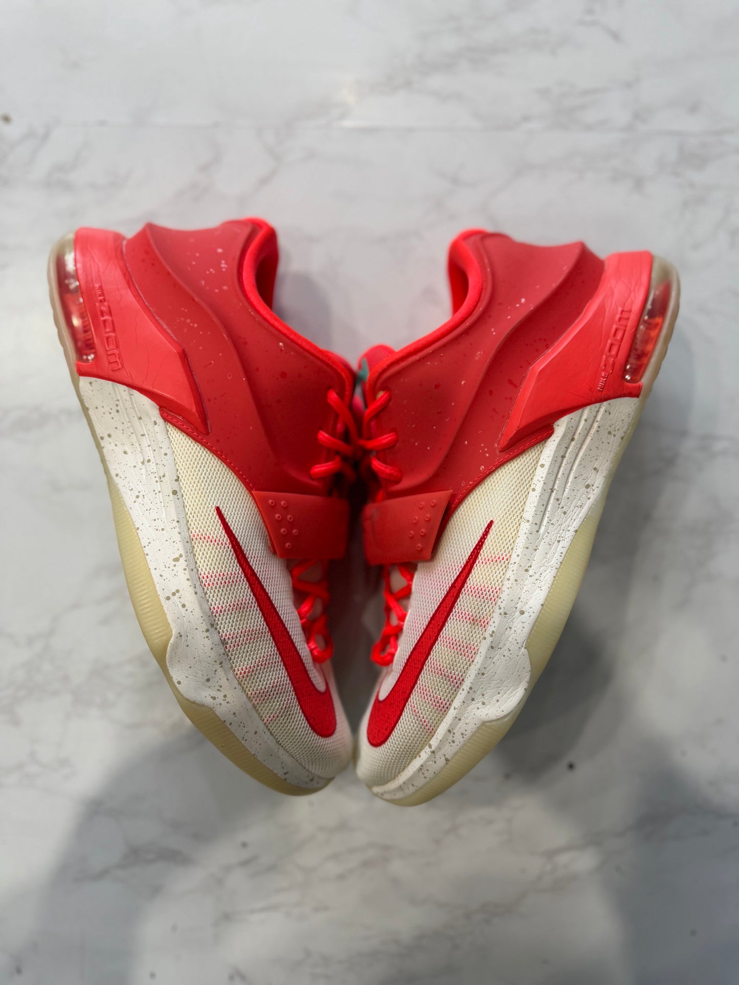 Nike KD 7 Christmas Eggnog PRE-OWNED
