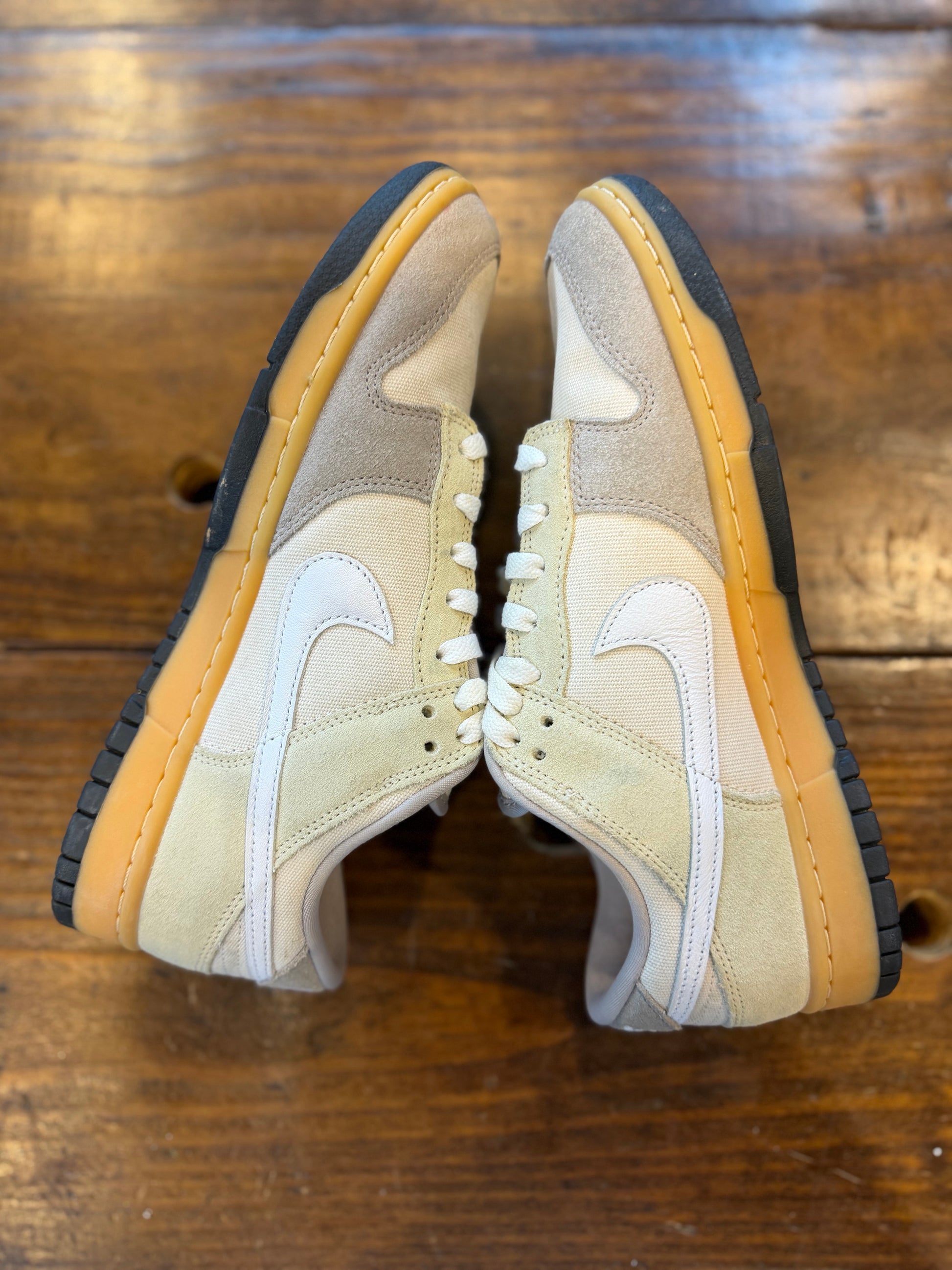 Nike Dunk Low Suede & Canvas PRE-OWNED
