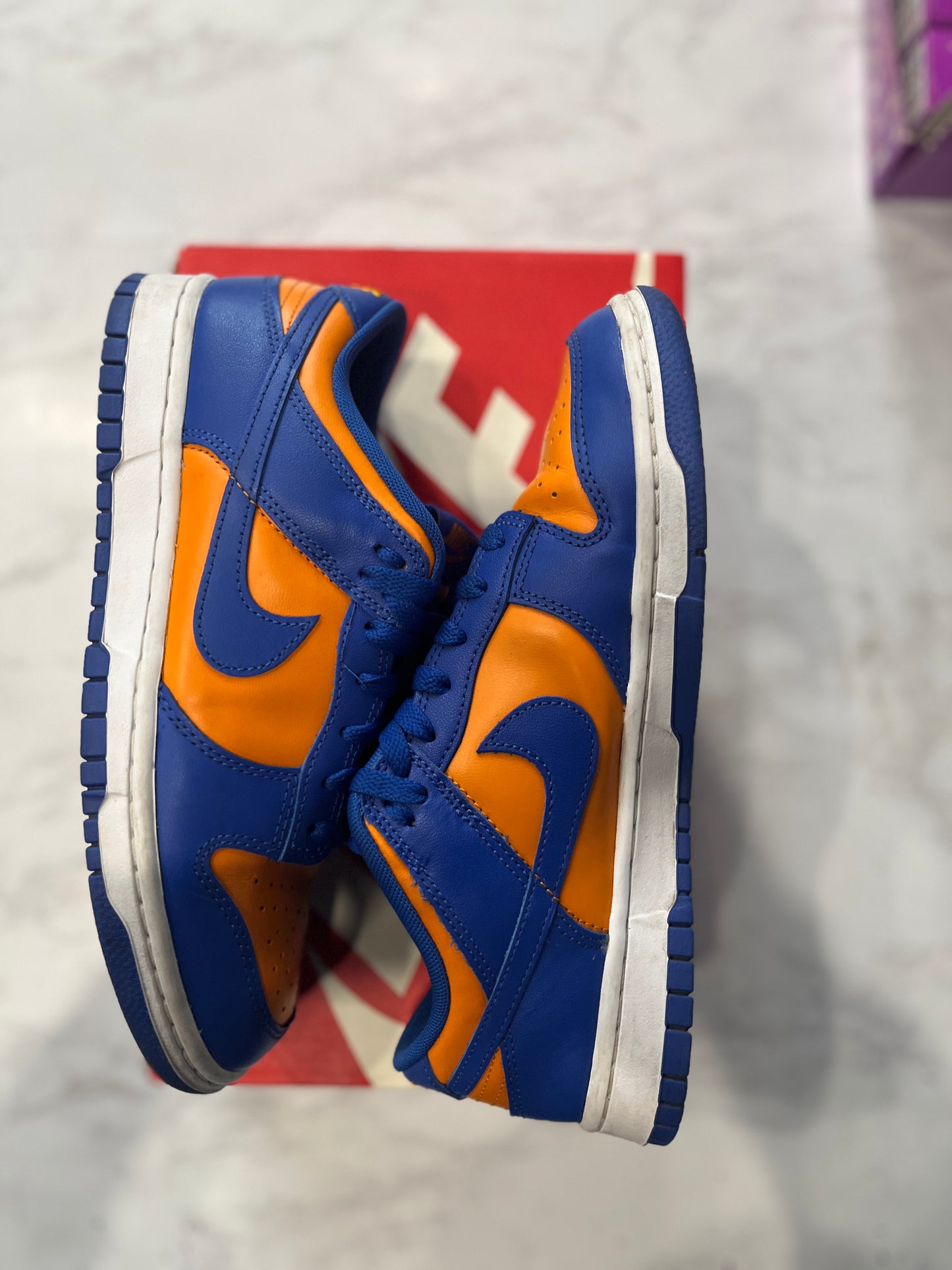 Nike Dunk Low Knicks PRE-OWNED