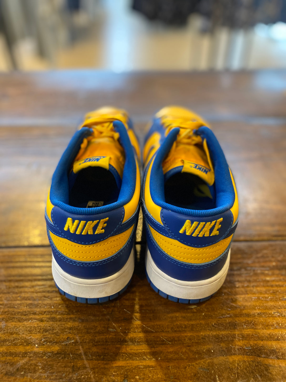 Nike Dunk Low UCLA PRE-OWNED