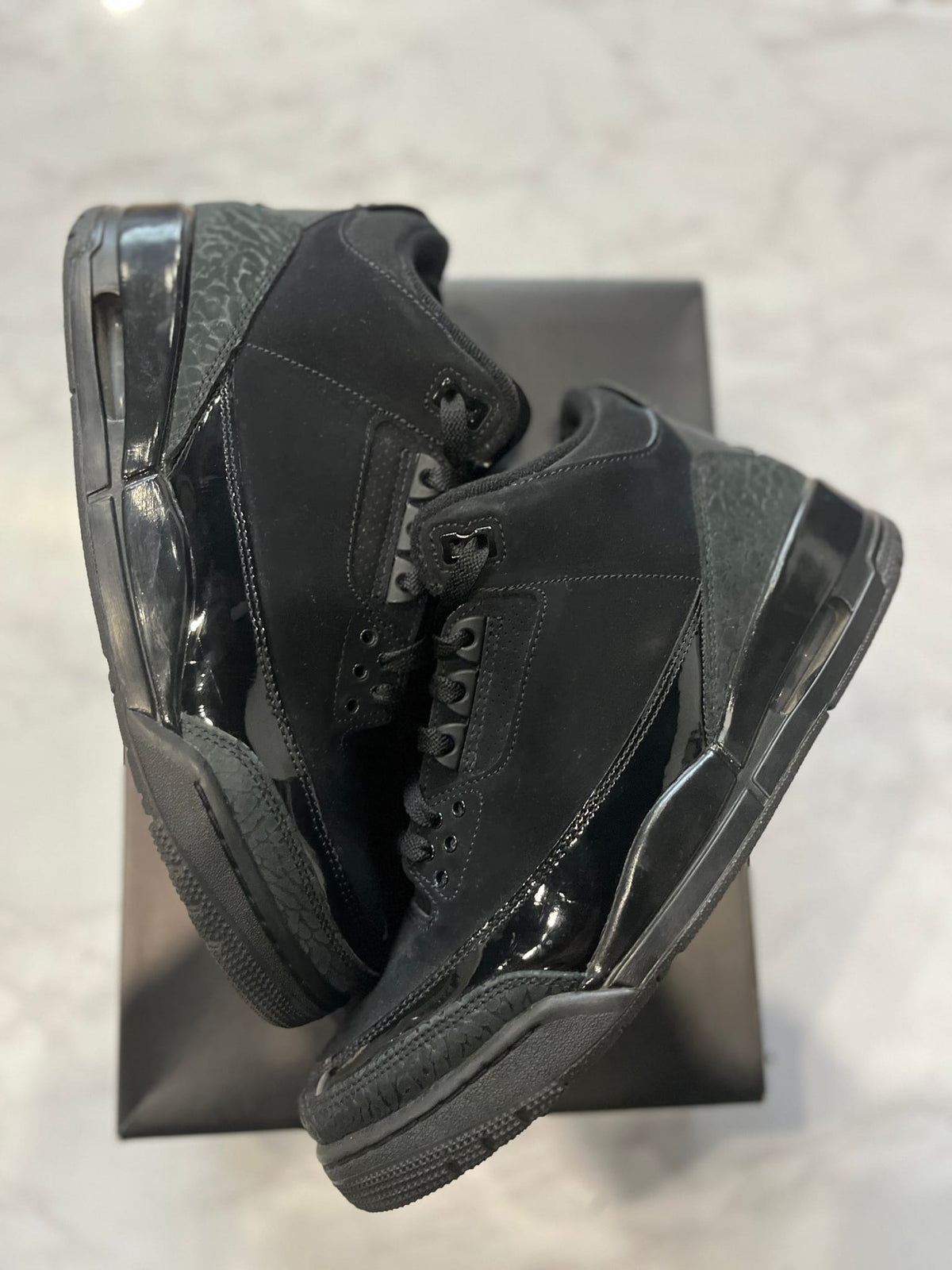 Jordan 3 Retro Black Cat (2025) PRE-OWNED