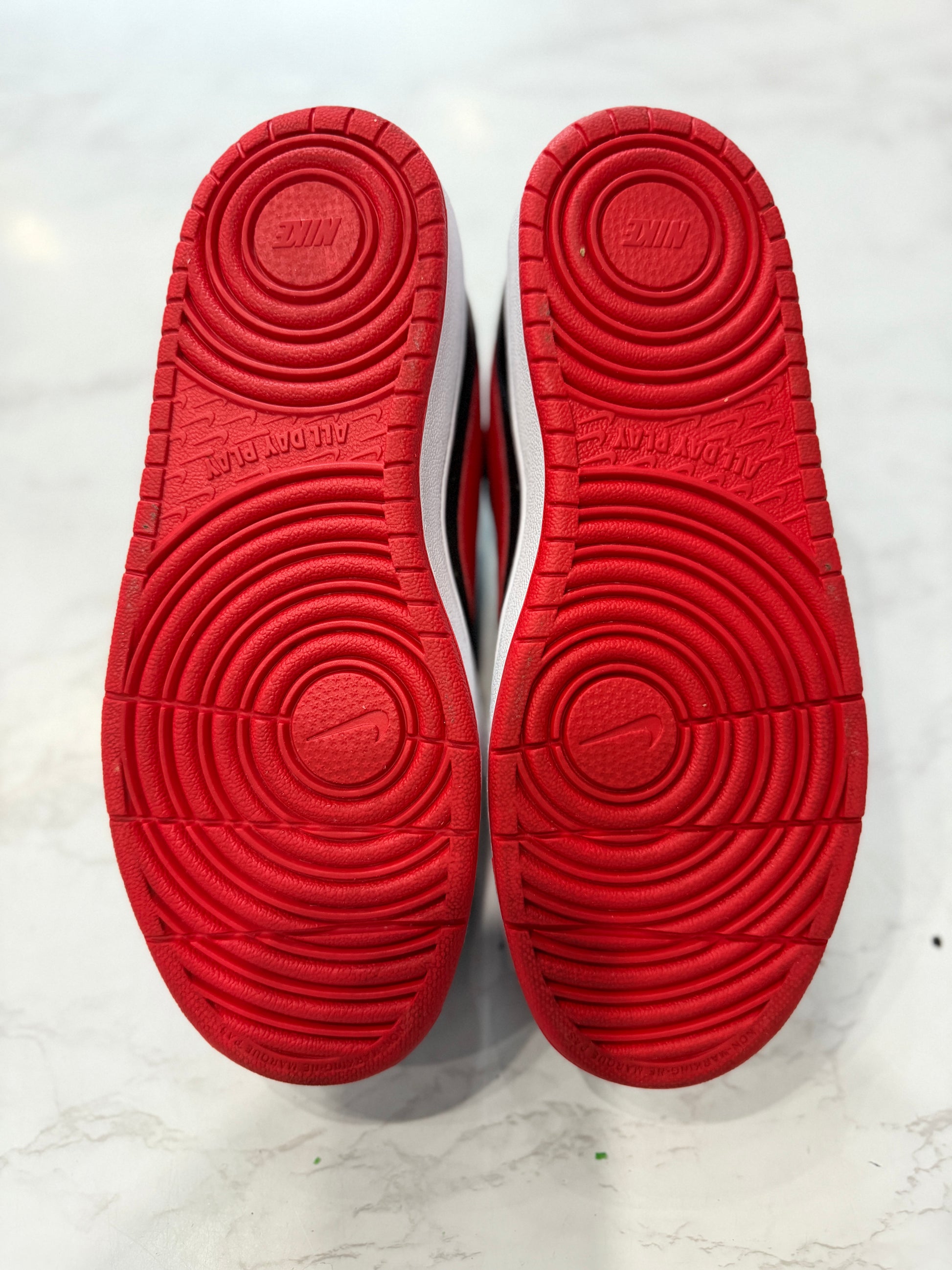 Nike Court Borough Low 2 Black University Red (GS) PRE-OWNED