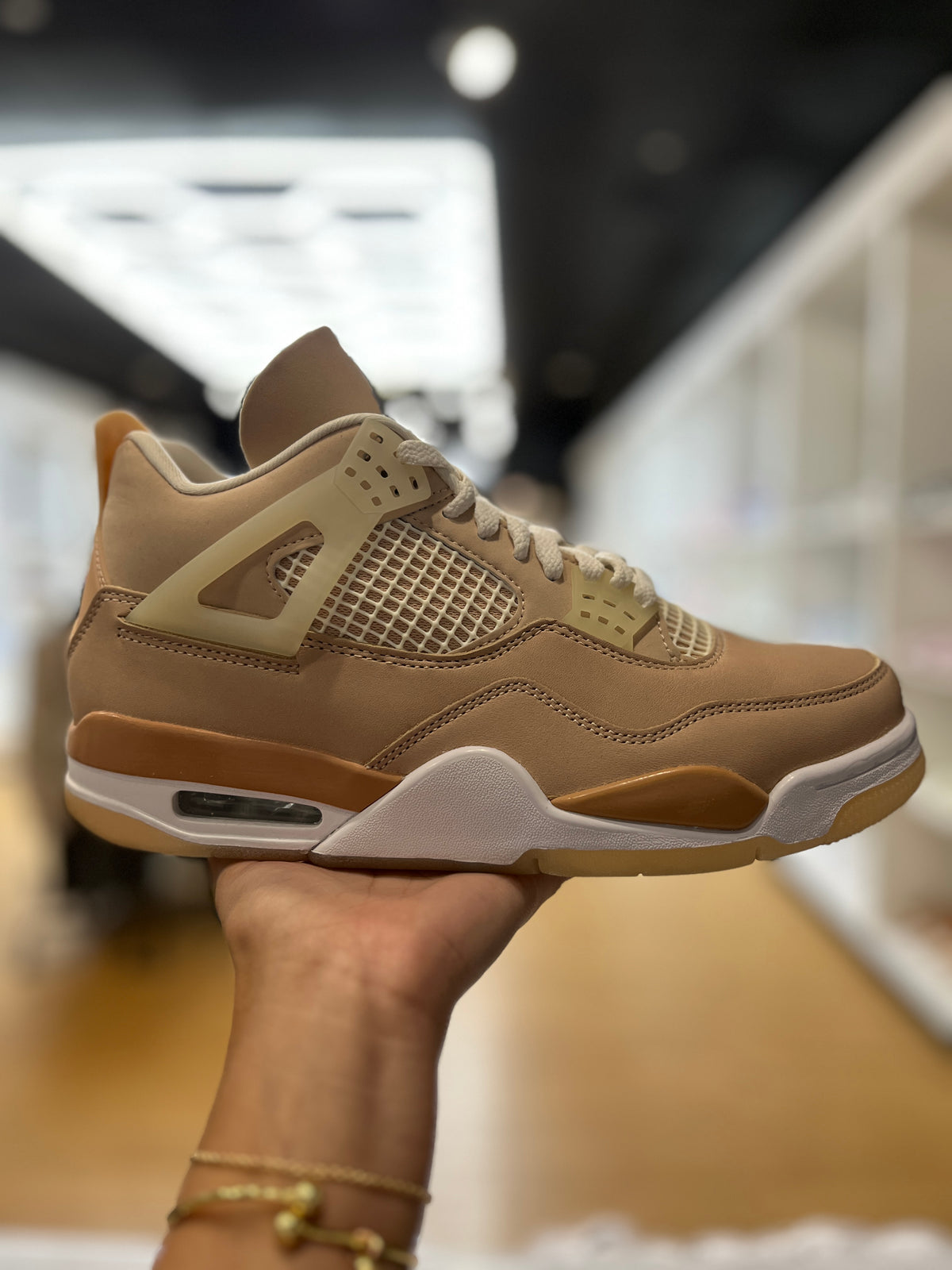 Jordan 4 Retro Shimmer (Women's) PRE-OWNED
