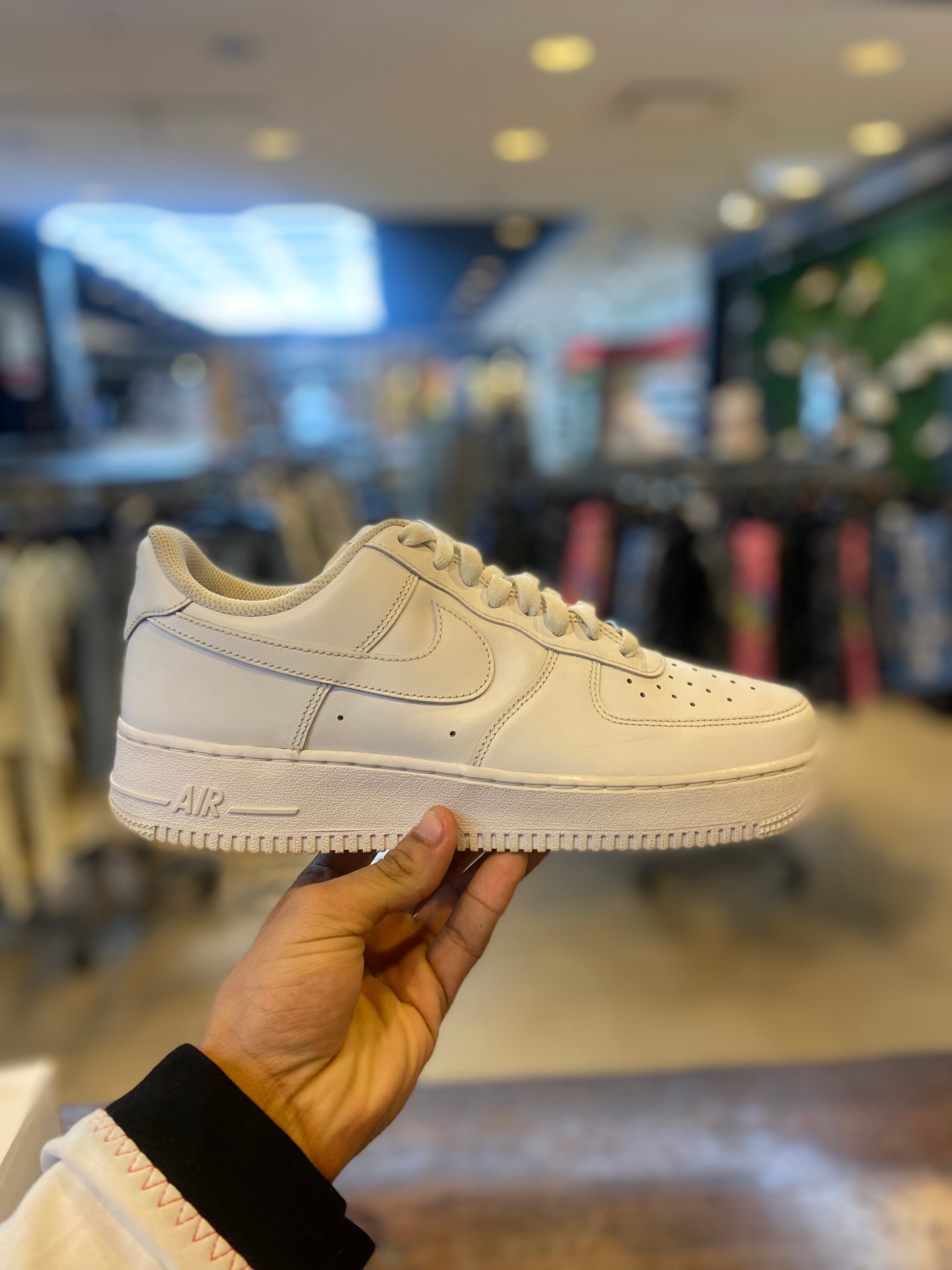 Nike Air Force 1 Low '07 White PRE-OWNED