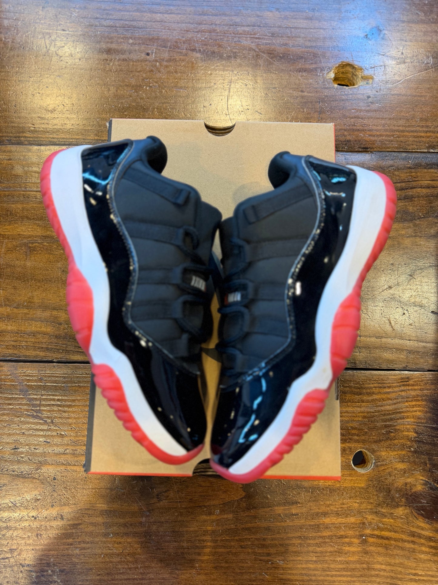 Jordan 11 Retro Low Bred (2025) PR-OWNED