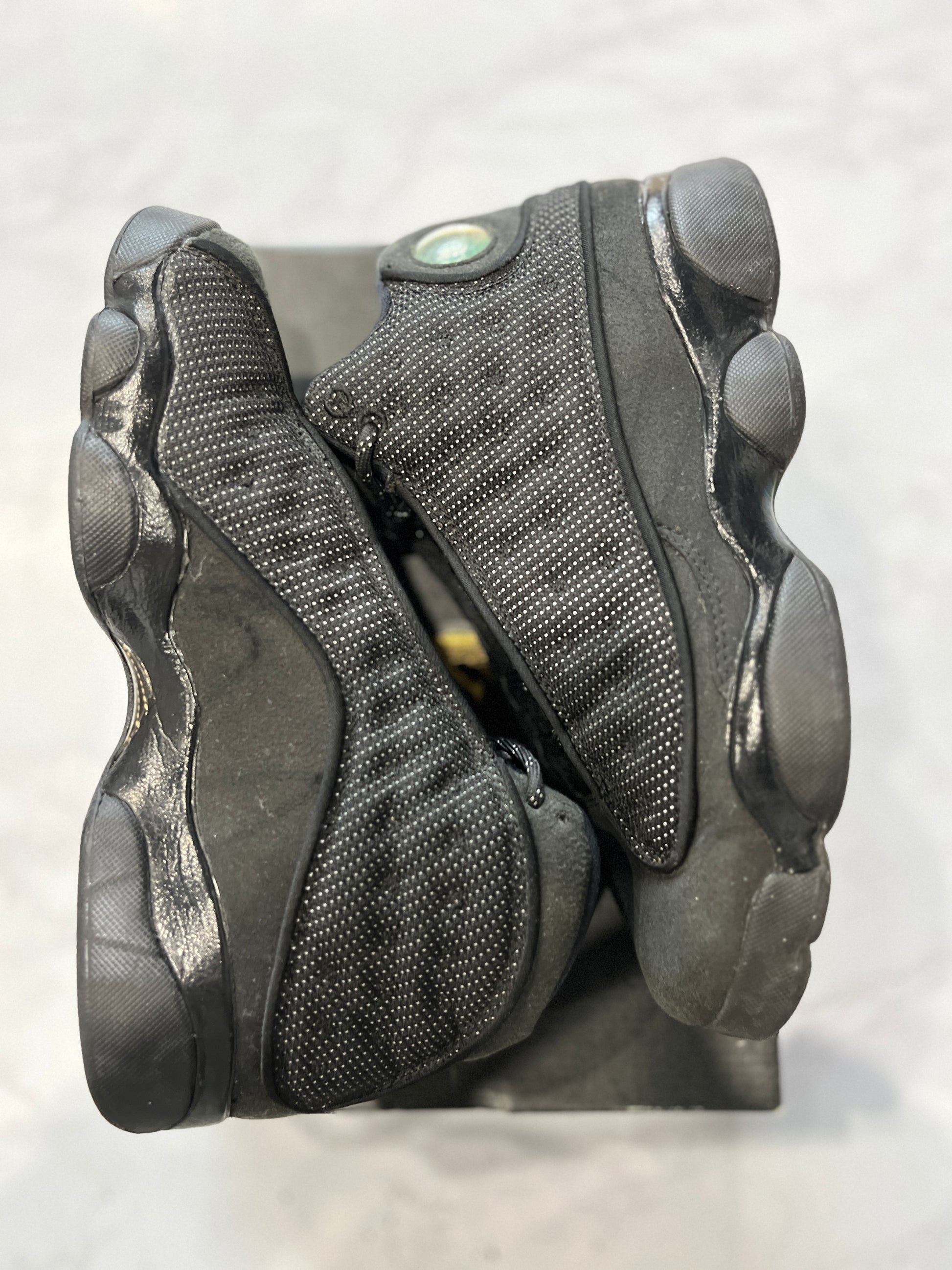 Jordan 13 Retro Black Cat (GS) PRE-OWNED