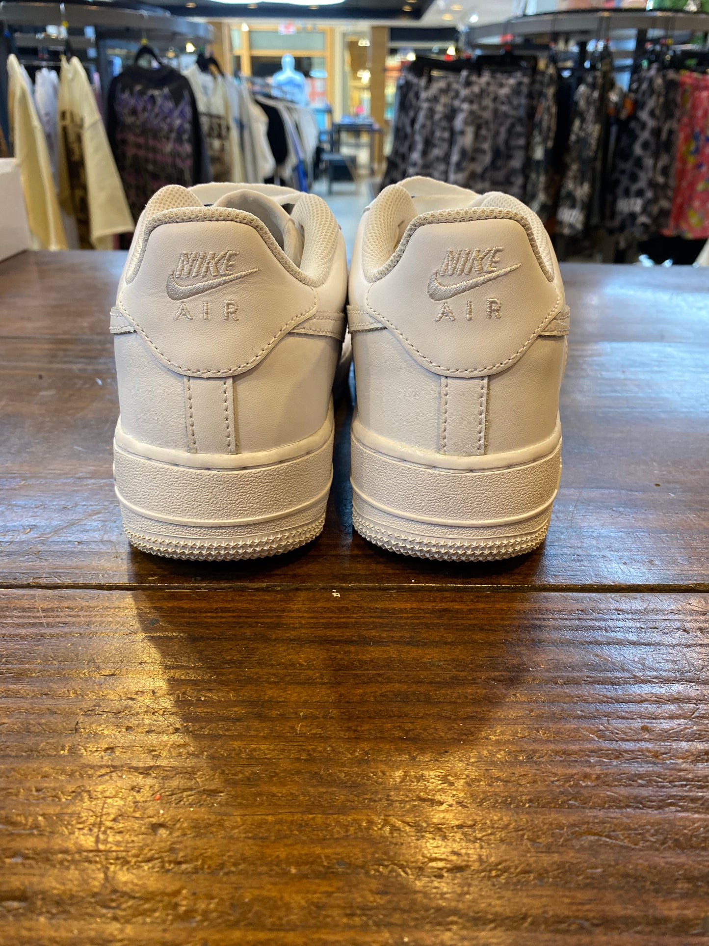 Nike Air Force 1 Low LE Triple White (GS) PRE-OWNED