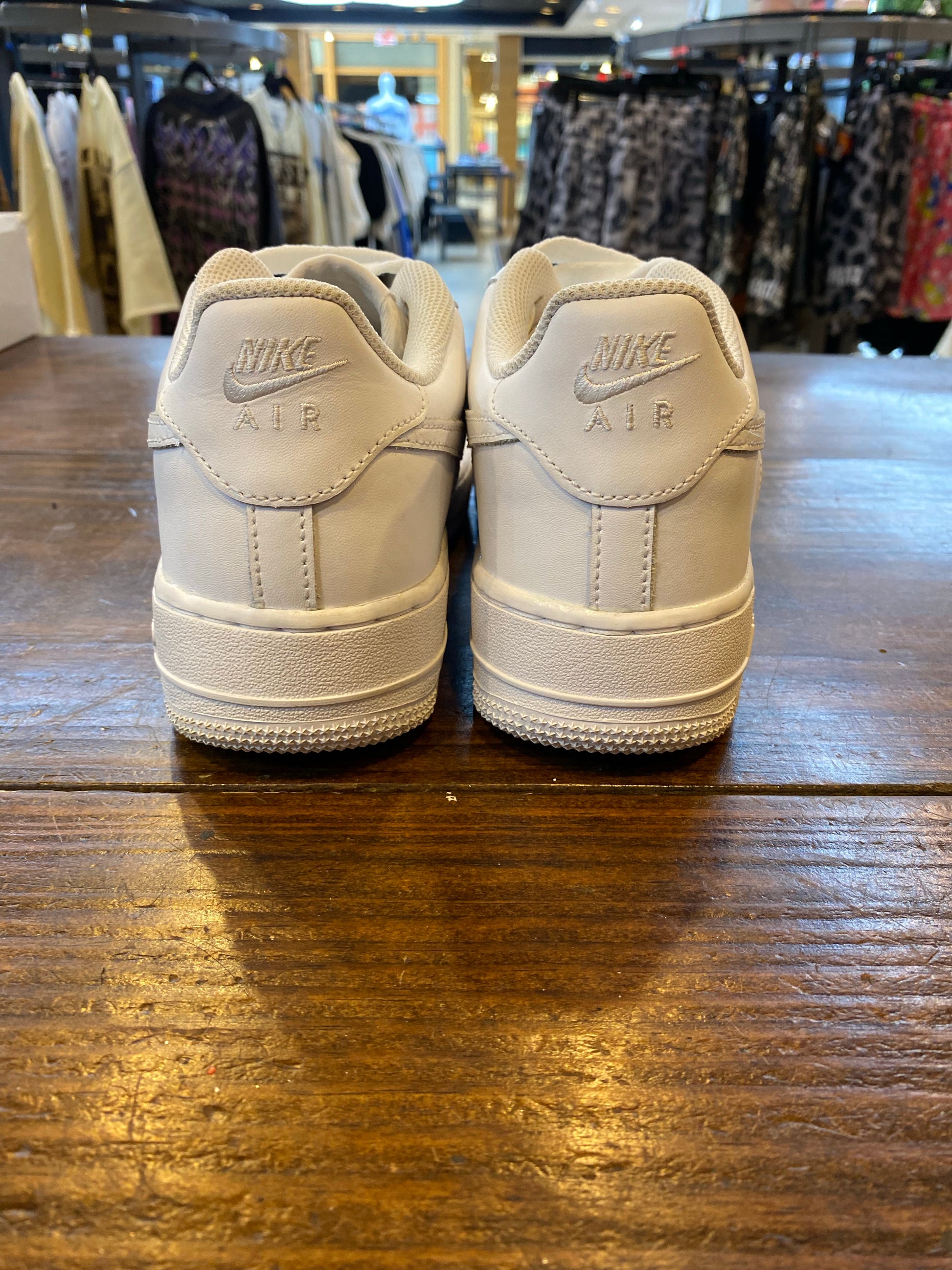Nike Air Force 1 Low LE Triple White (GS) PRE-OWNED